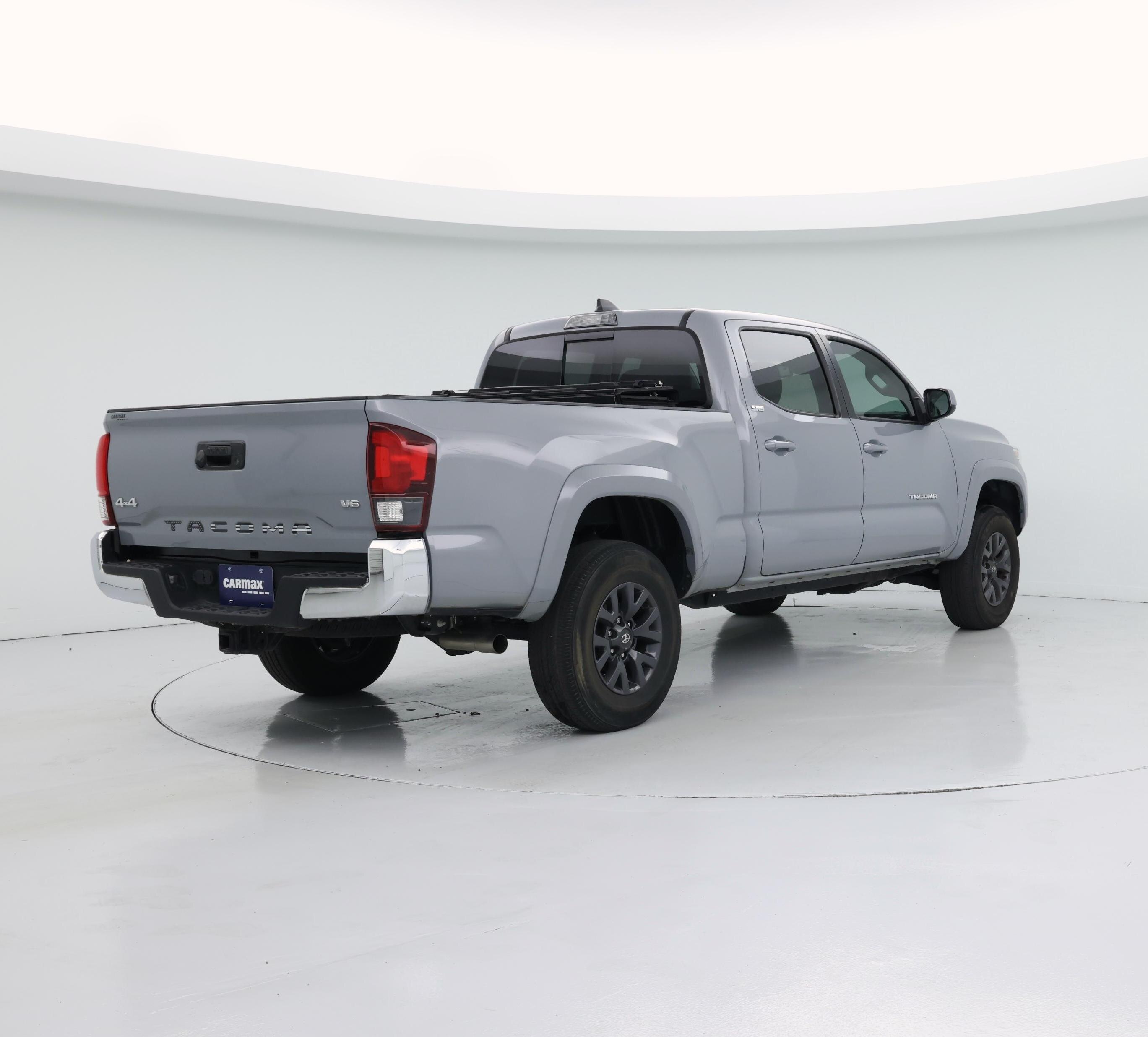 Thumbnail: 2021 Toyota Tacoma - 8
