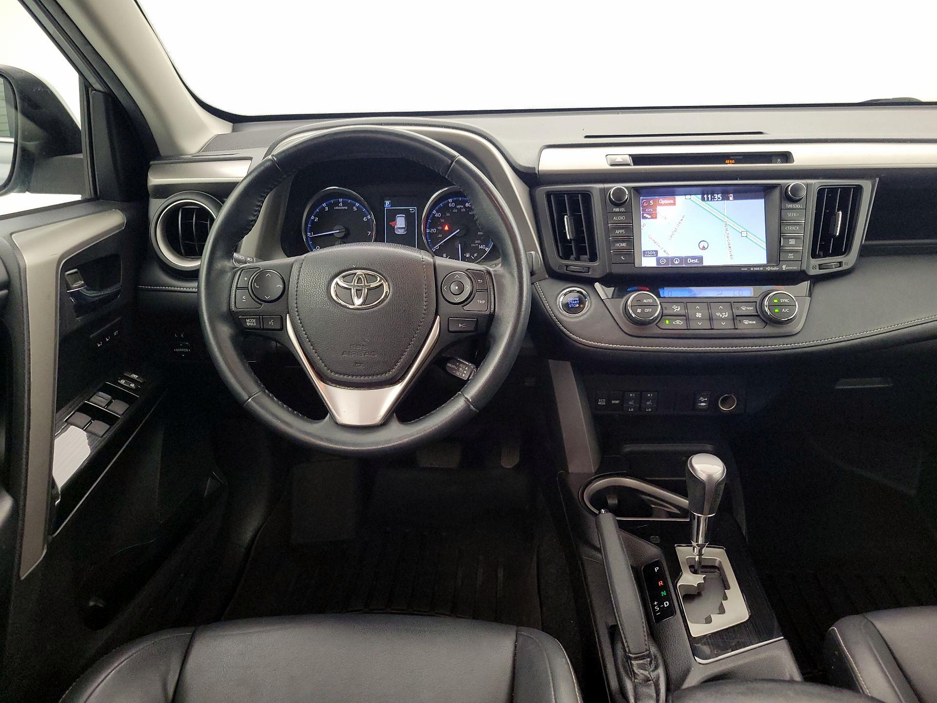 Thumbnail: 2016 Toyota RAV4 - 10