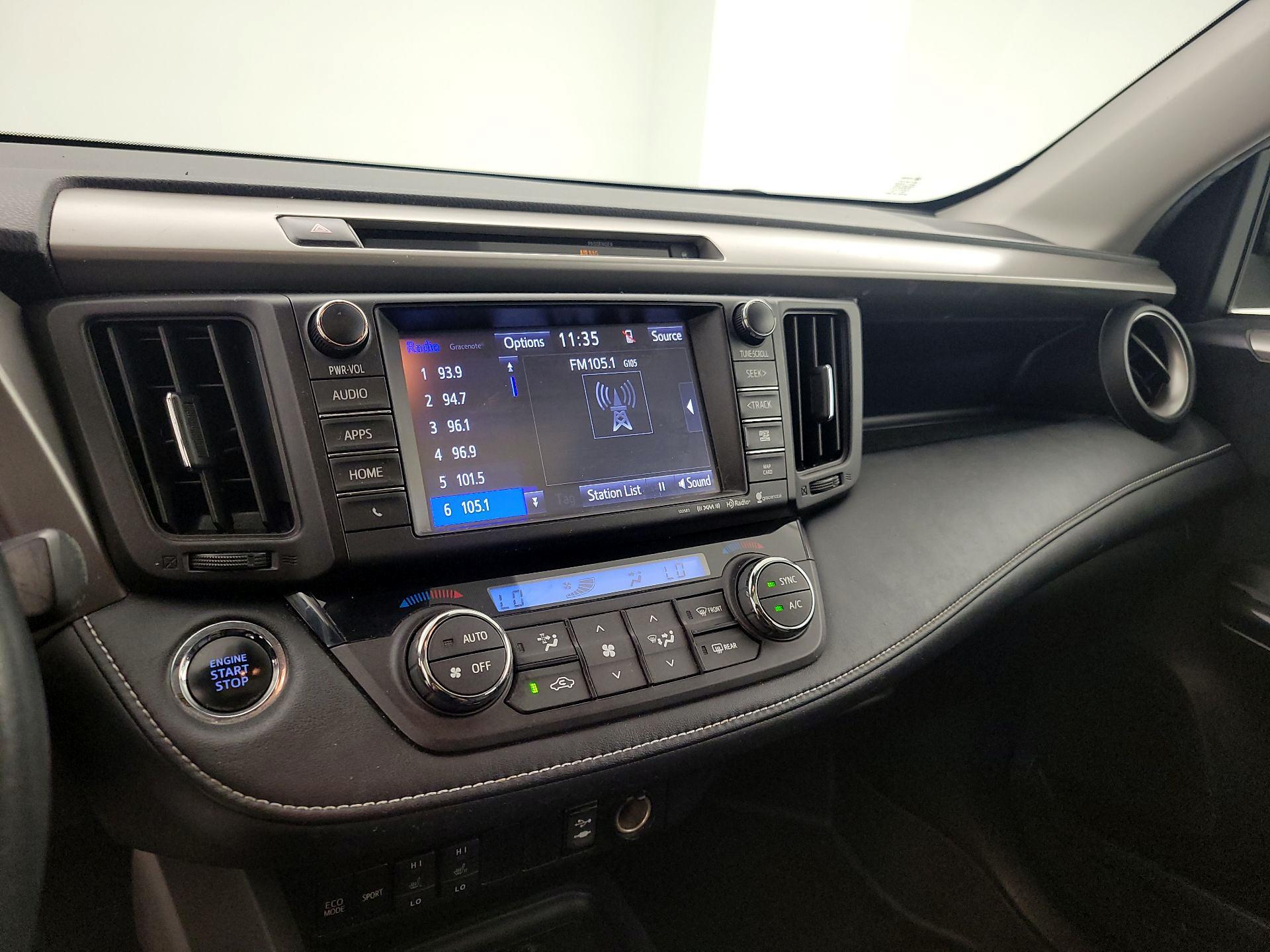 Thumbnail: 2016 Toyota RAV4 - 16