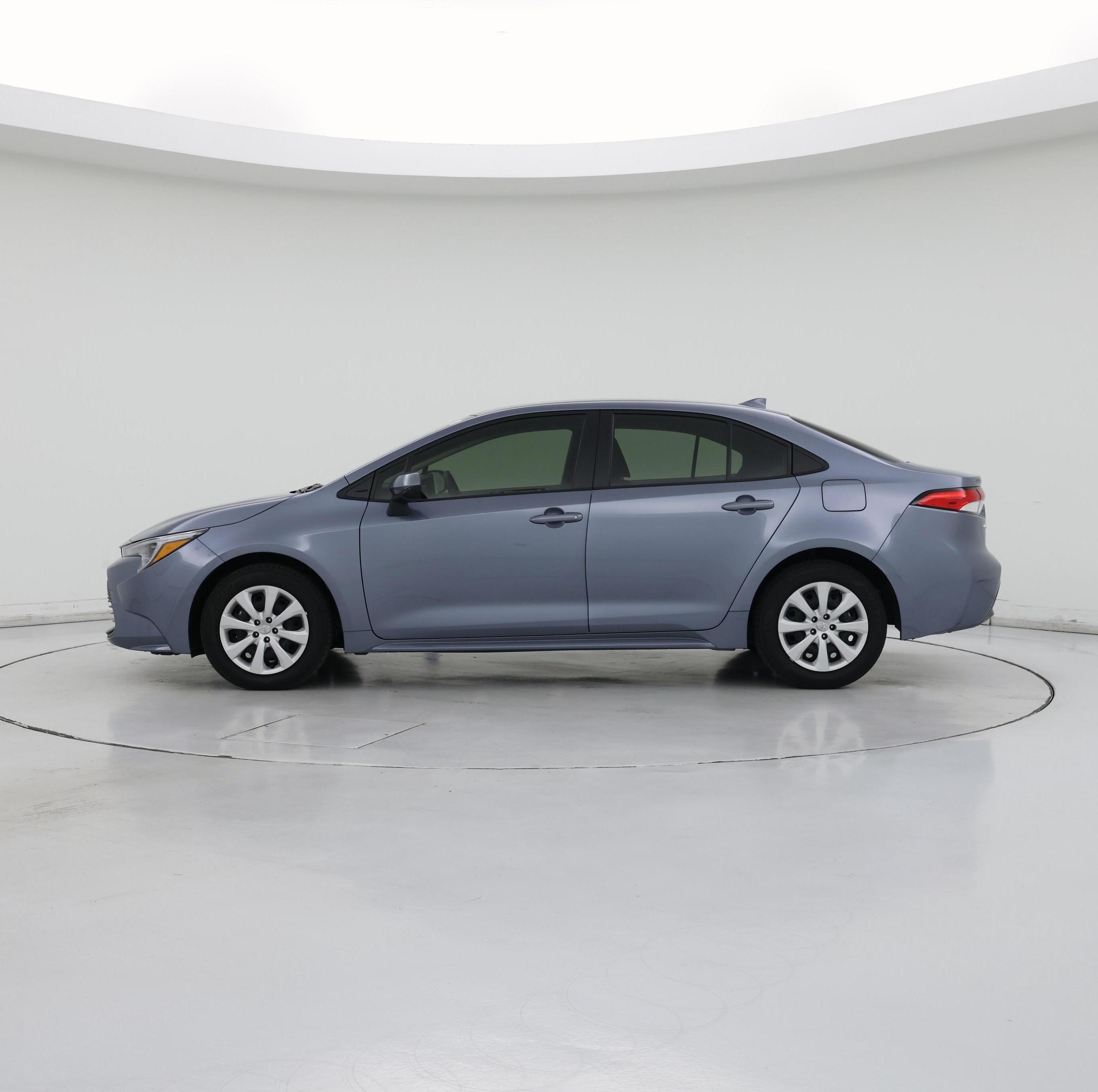 Thumbnail: 2026 Toyota Corolla - 3