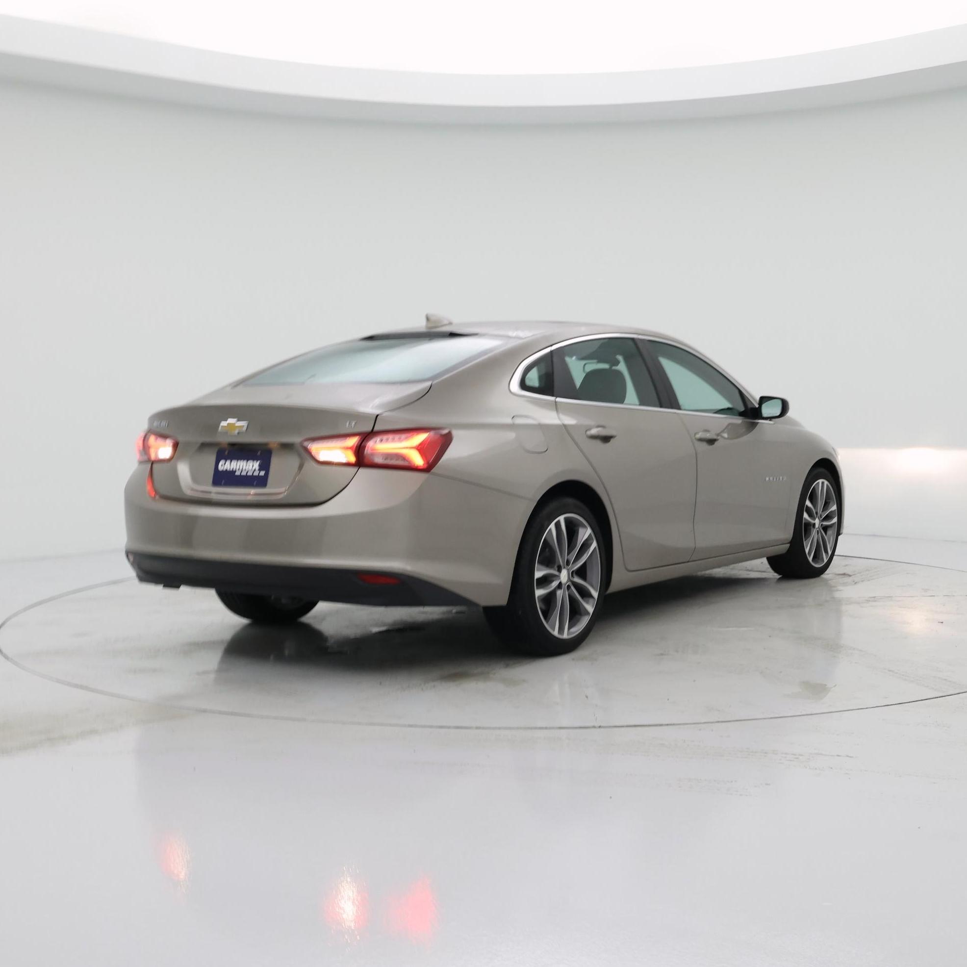 Thumbnail: 2022 Chevrolet Malibu - 8