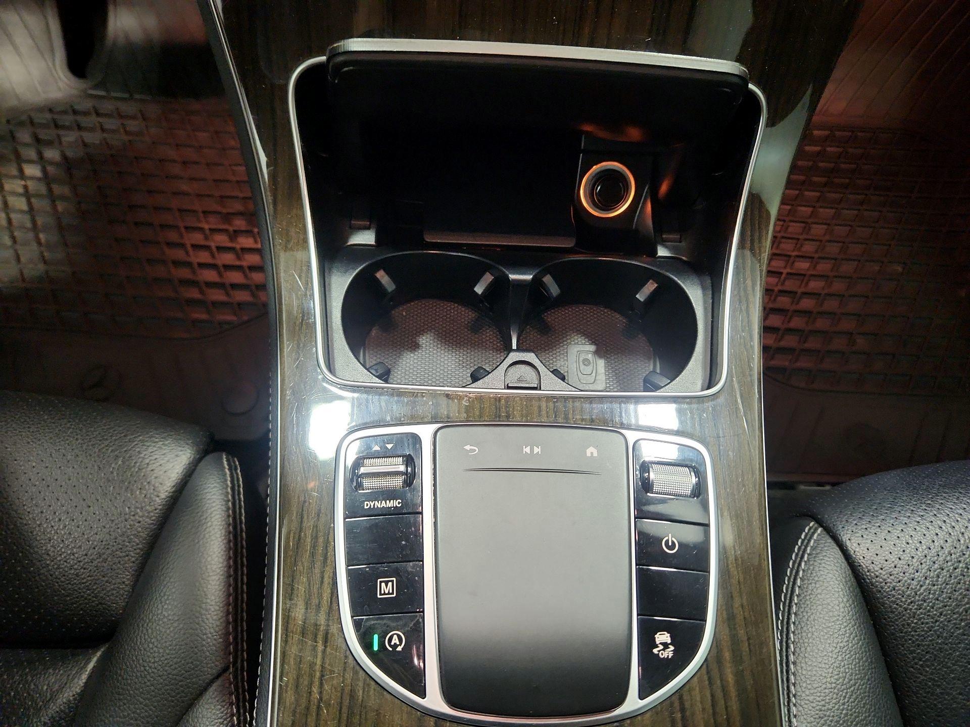 Thumbnail: 2020 Mercedes-Benz GLC - 17