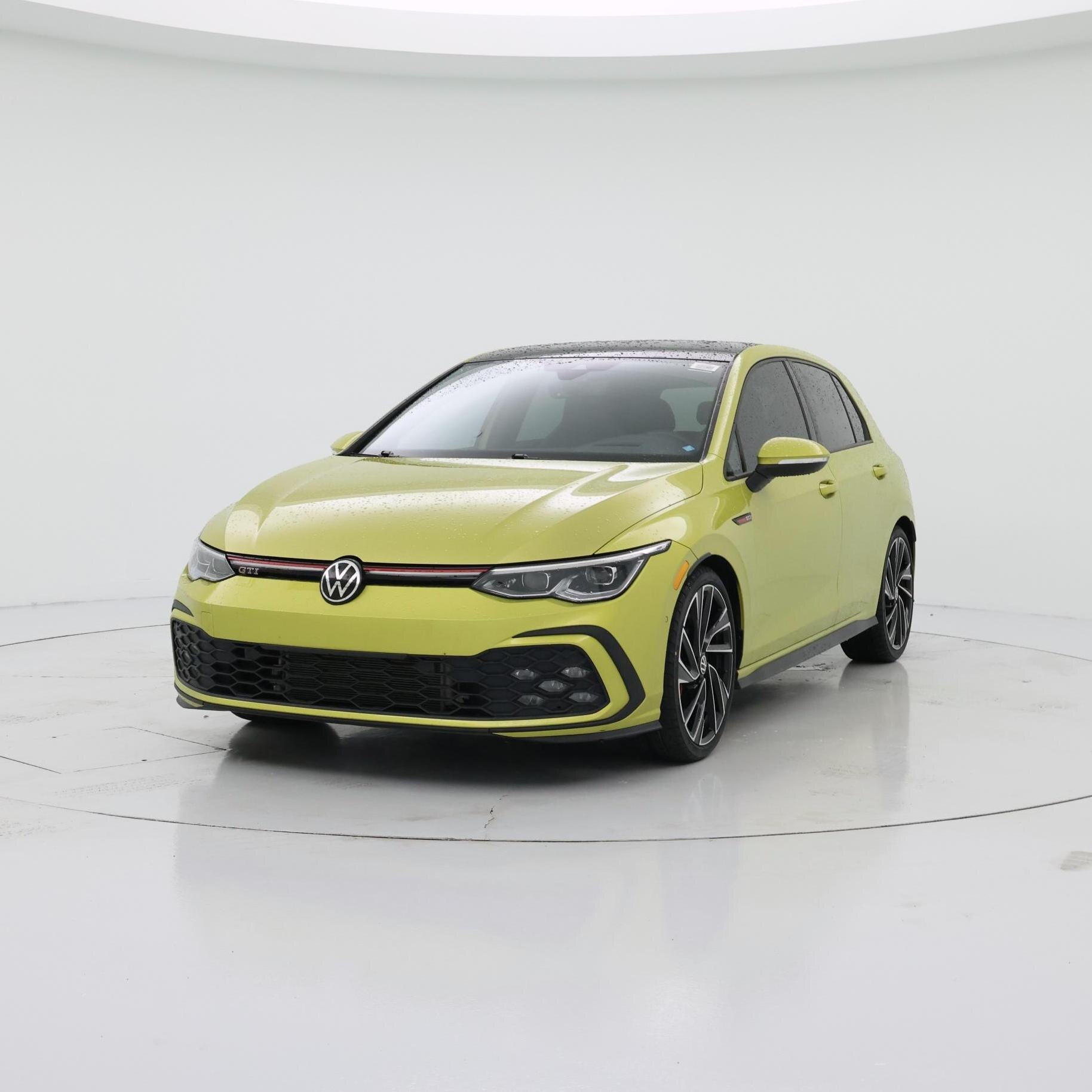 Thumbnail: 2022 Volkswagen Golf - 4