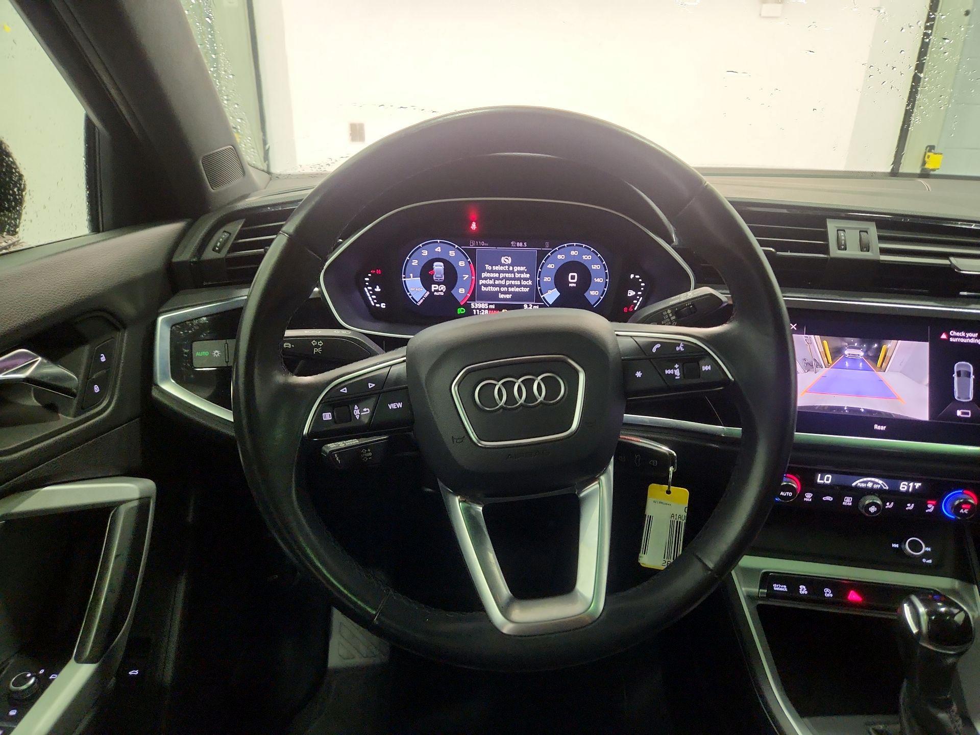 Thumbnail: 2021 Audi Q3 - 10
