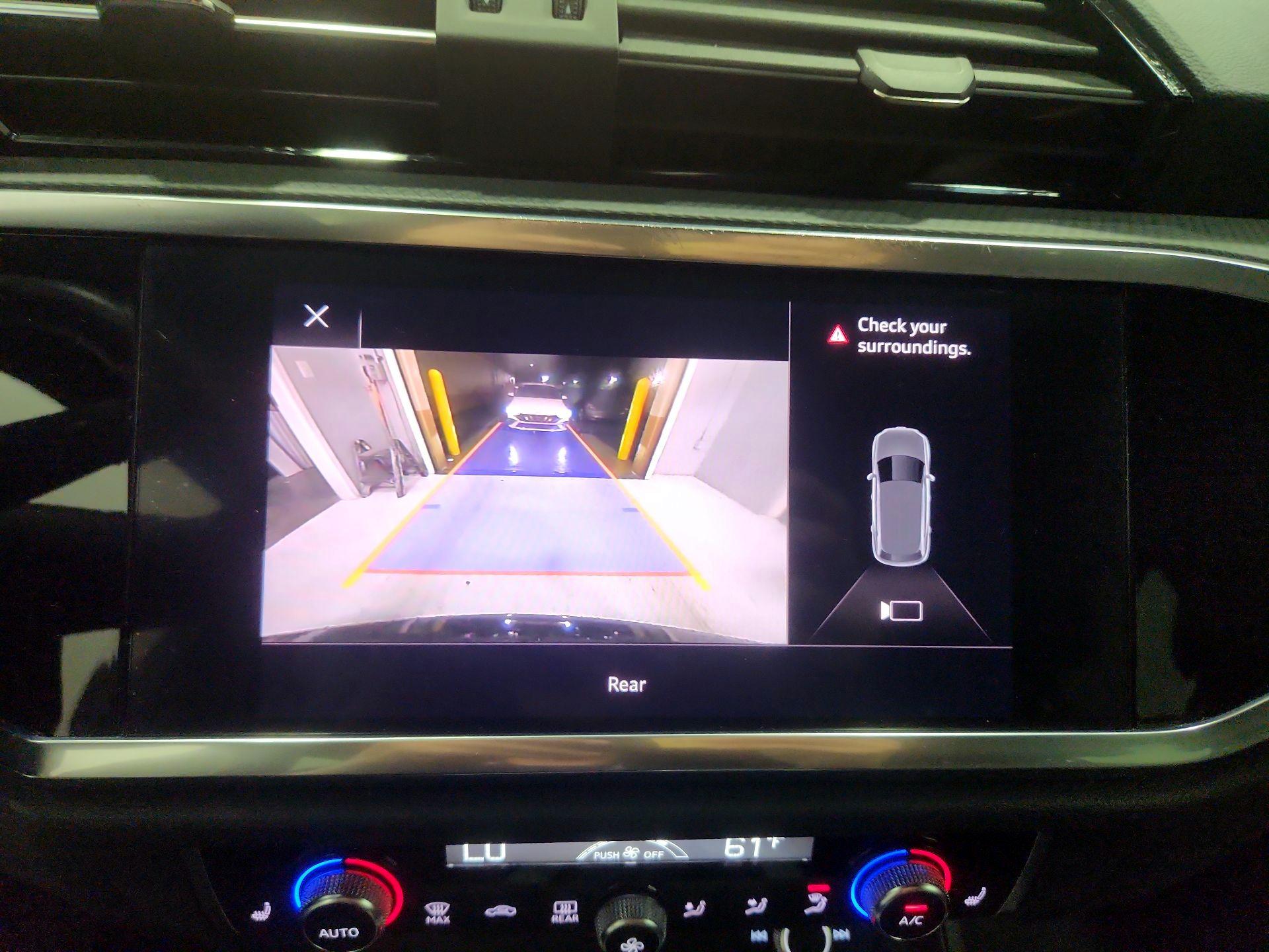 Thumbnail: 2021 Audi Q3 - 13