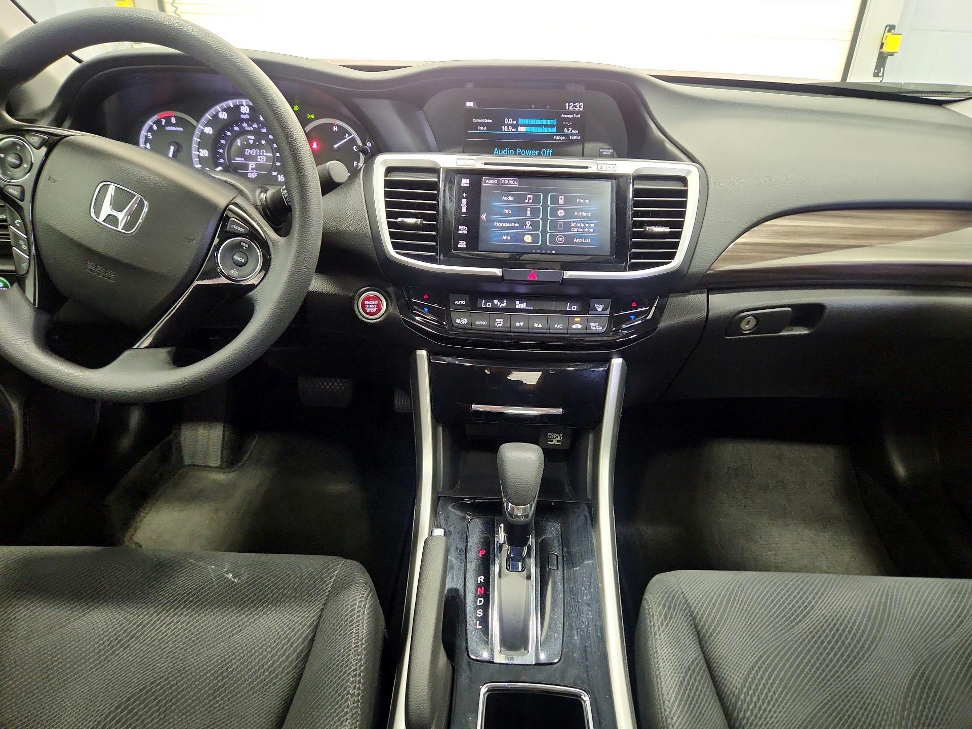 Thumbnail: 2016 Honda Accord - 9