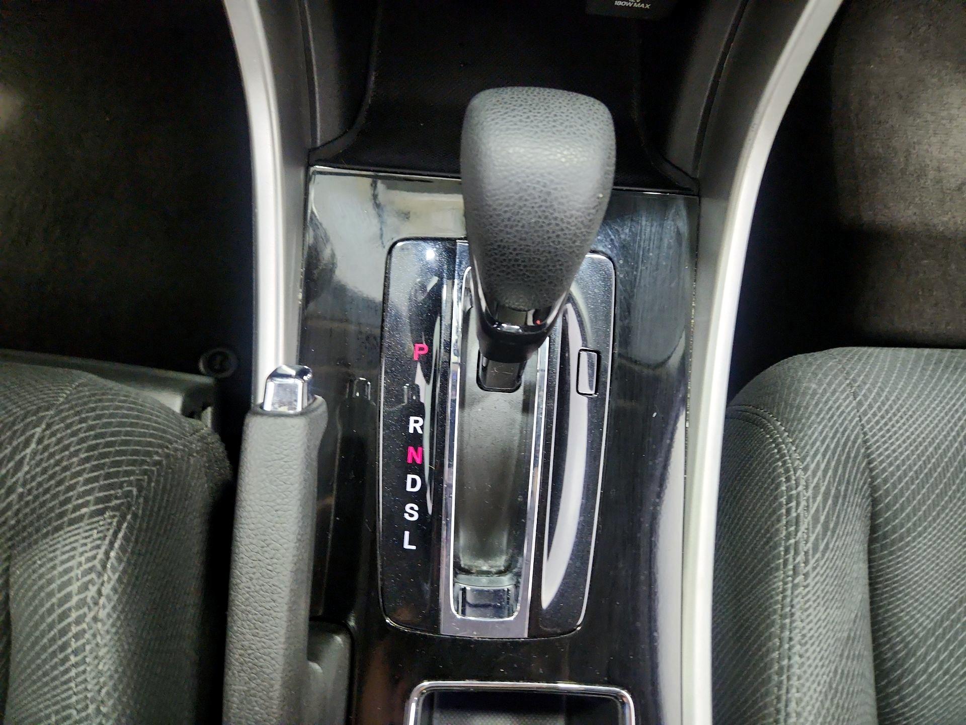 Thumbnail: 2016 Honda Accord - 17