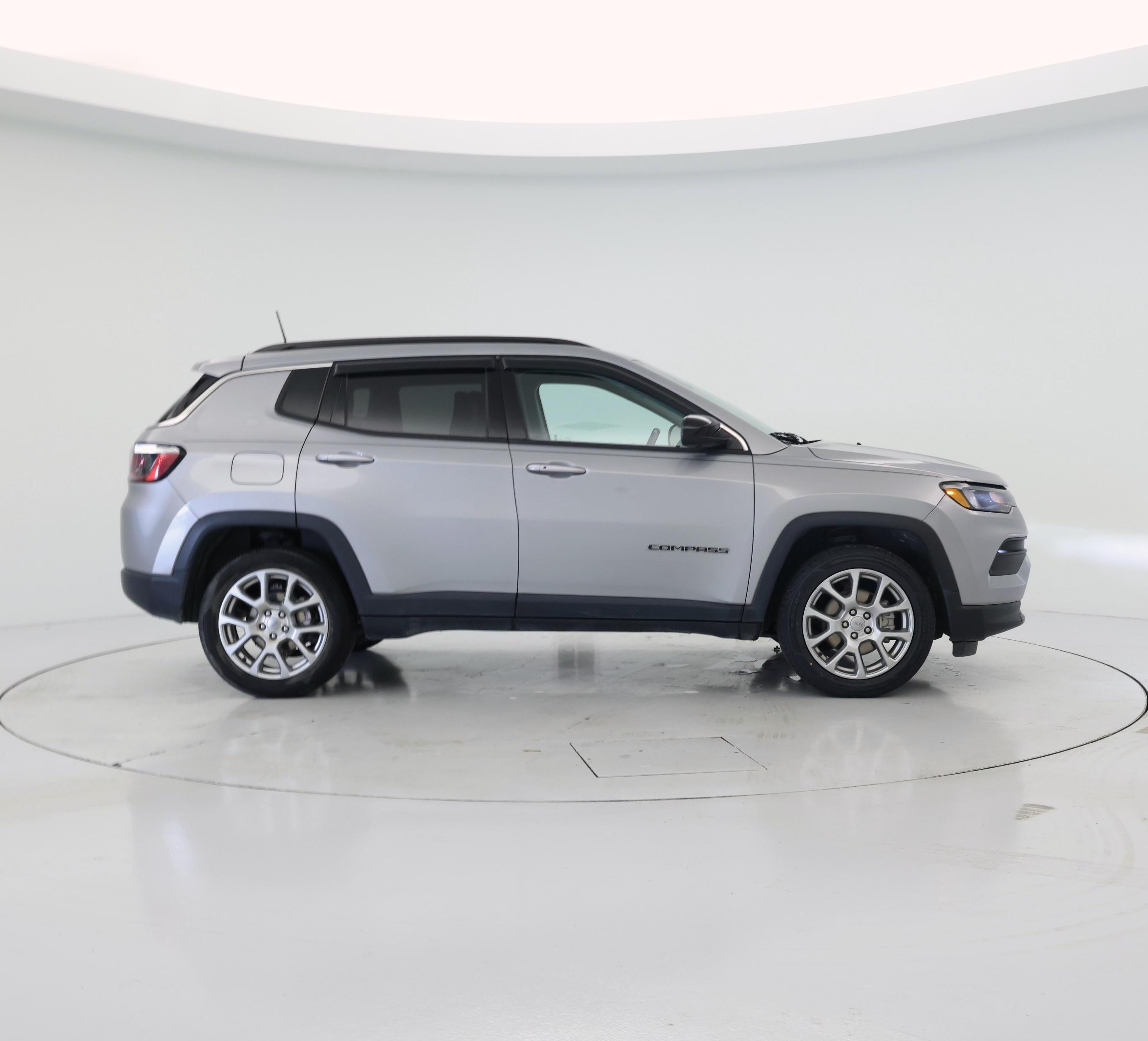 Thumbnail: 2022 Jeep Compass - 7