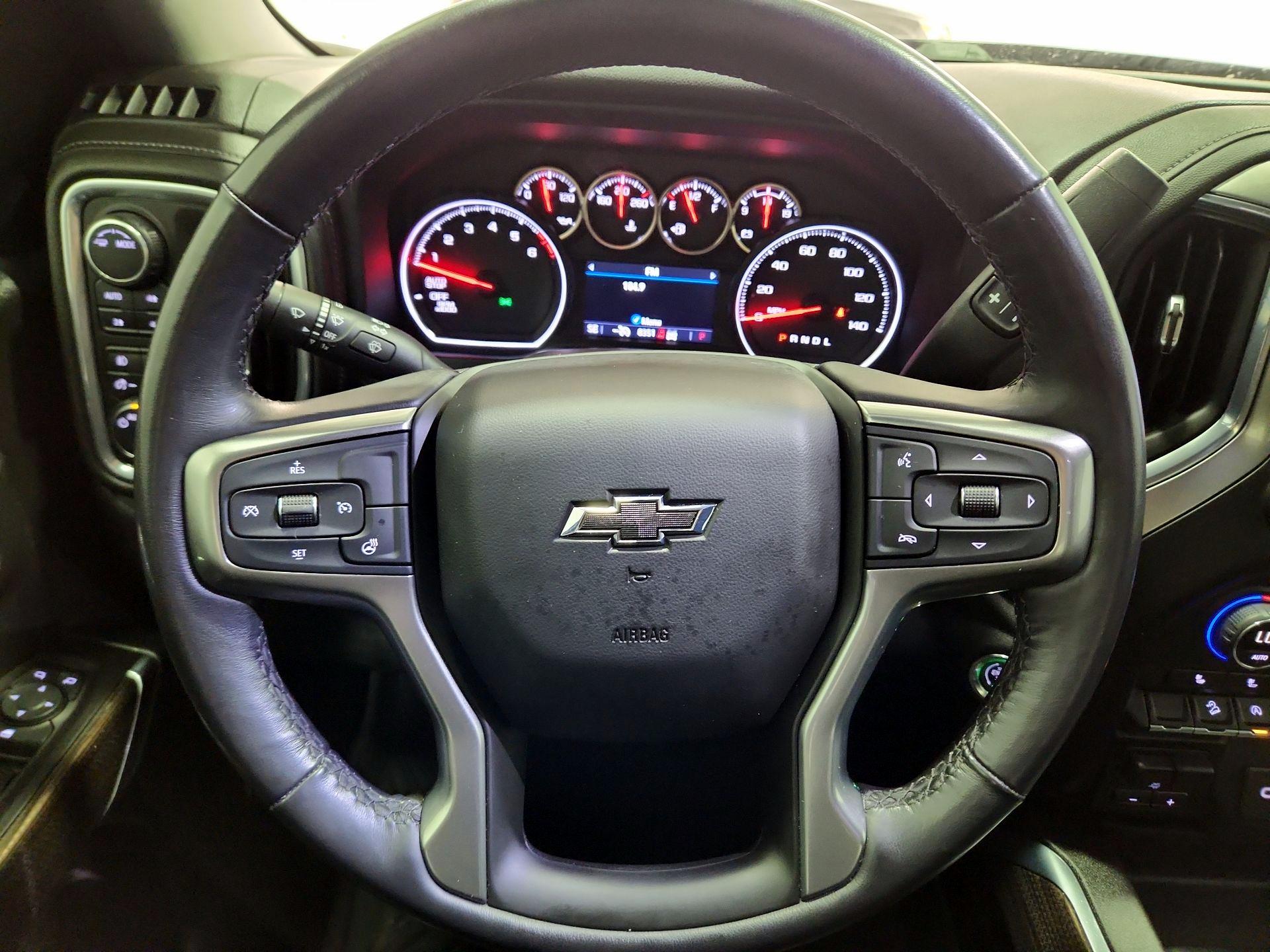 Thumbnail: 2020 Chevrolet Silverado 1500 - 10