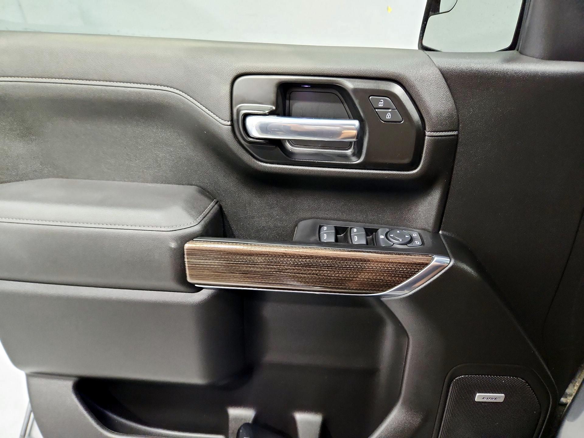 Thumbnail: 2020 Chevrolet Silverado 1500 - 12
