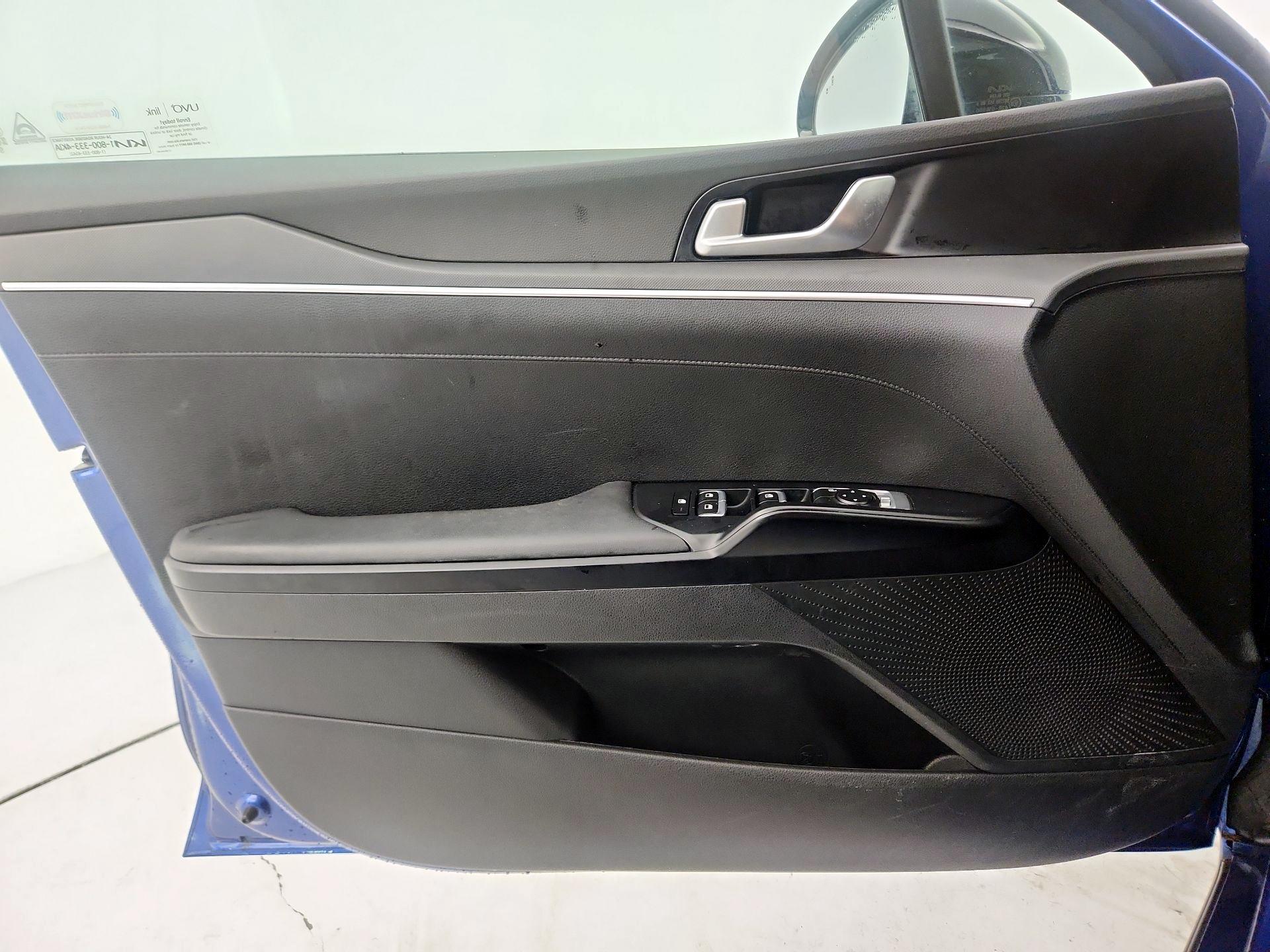 Thumbnail: 2022 Kia K5 - 12