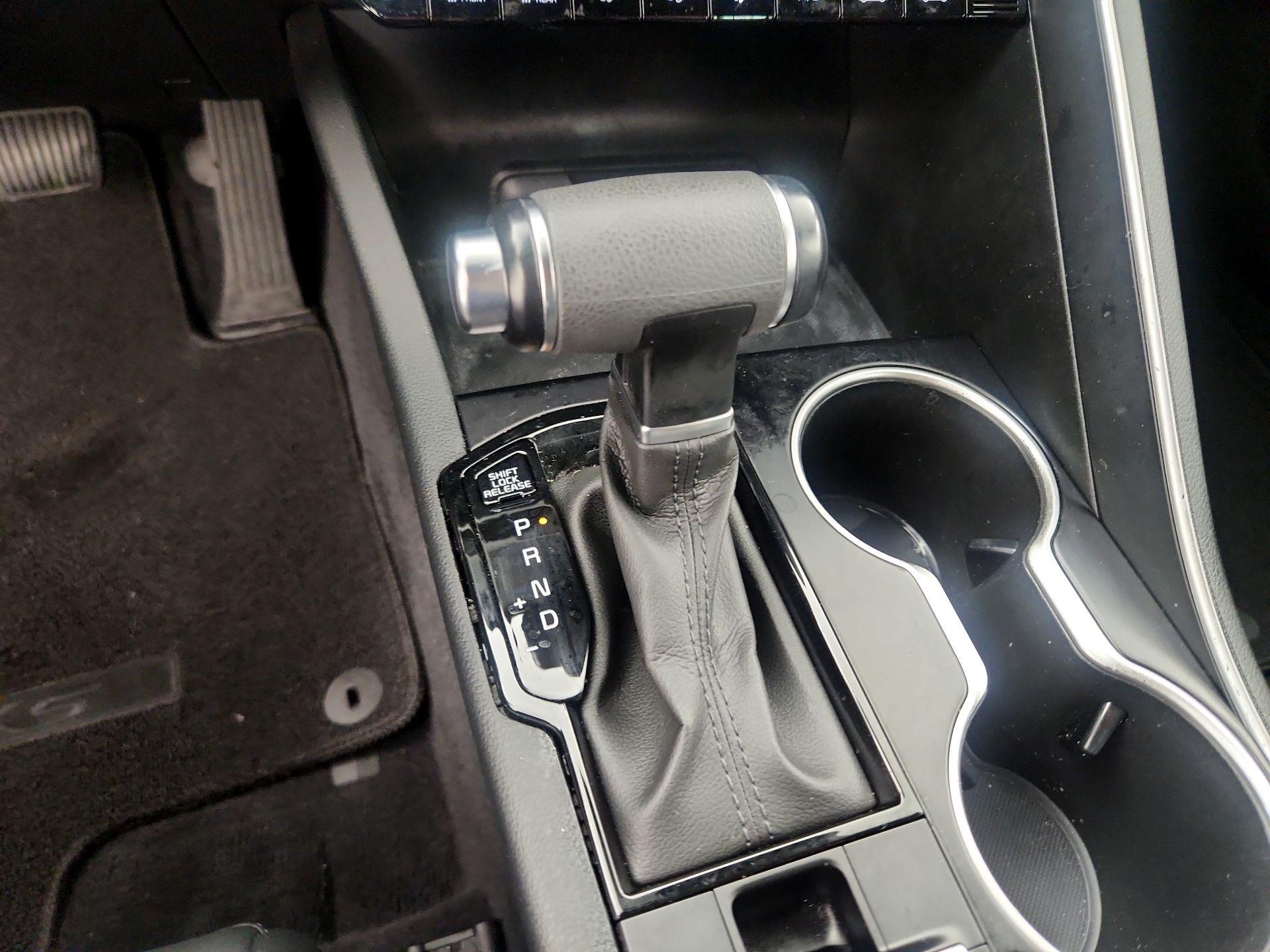 Thumbnail: 2022 Kia K5 - 17