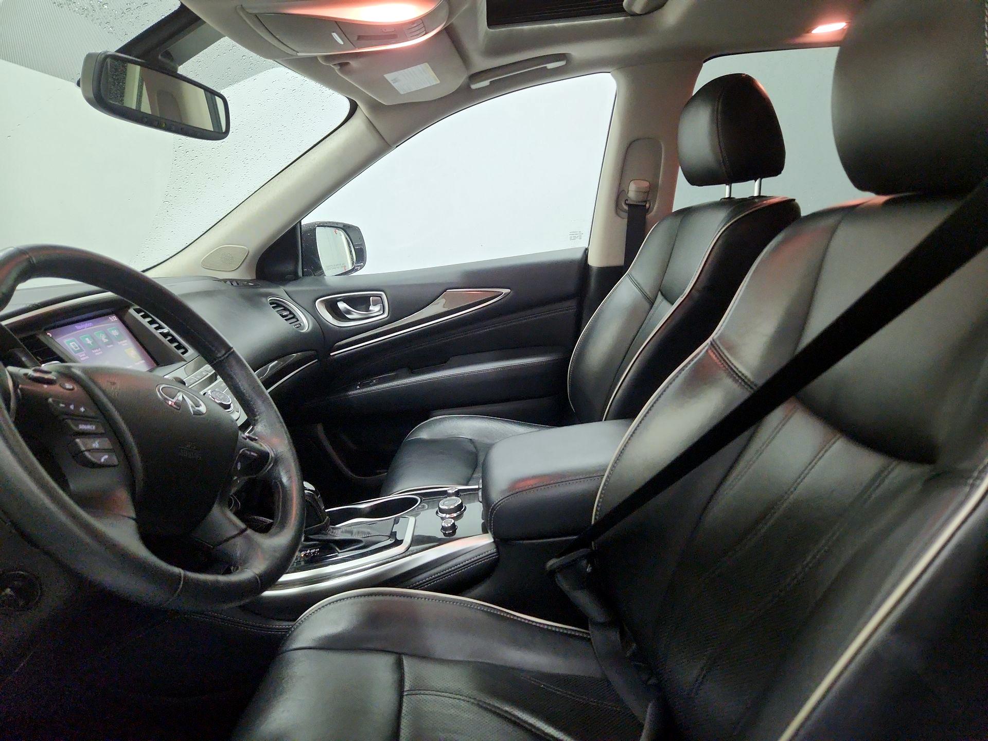 Thumbnail: 2017 INFINITI QX60 - 11
