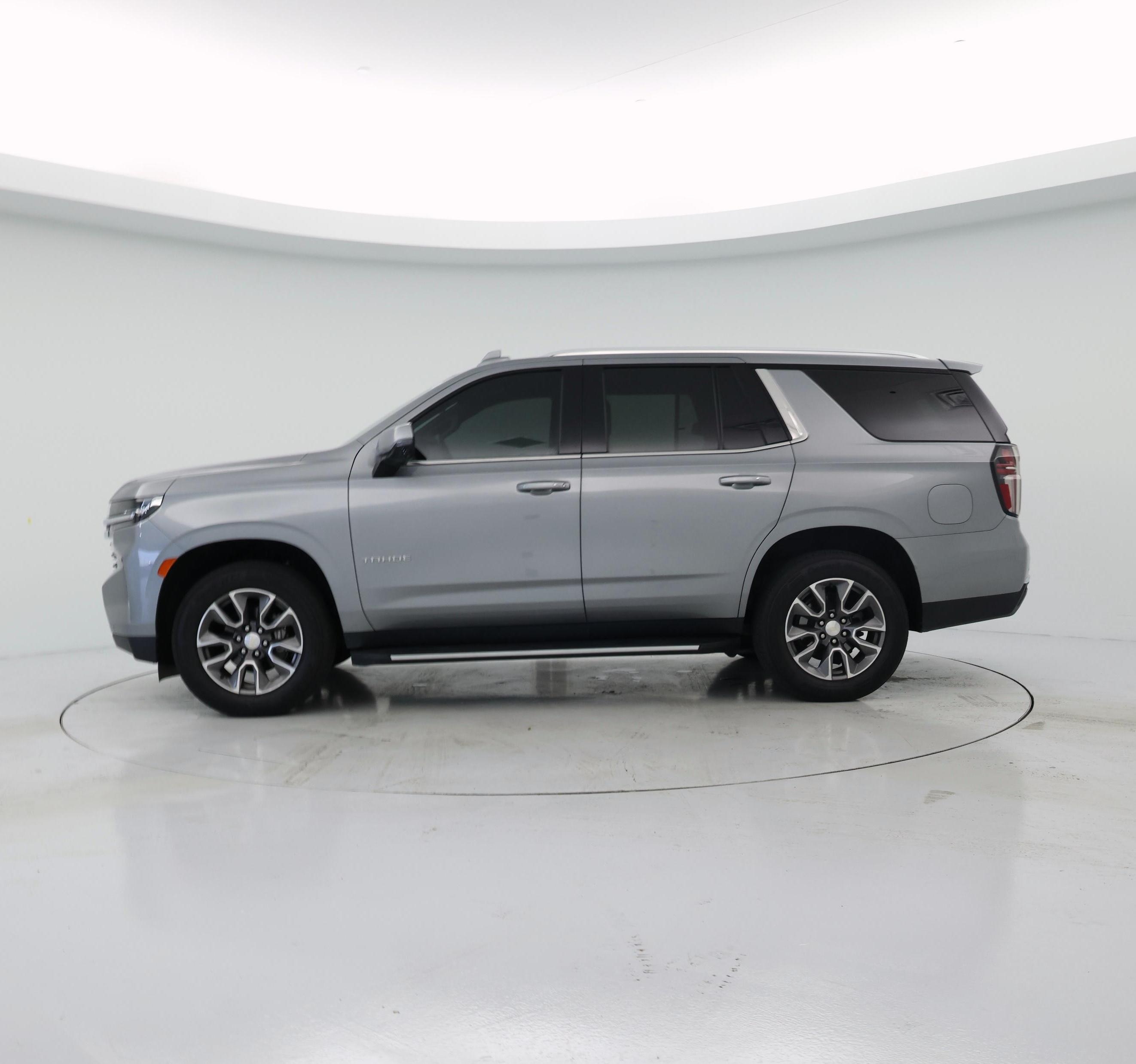 Thumbnail: 2023 Chevrolet Tahoe - 3