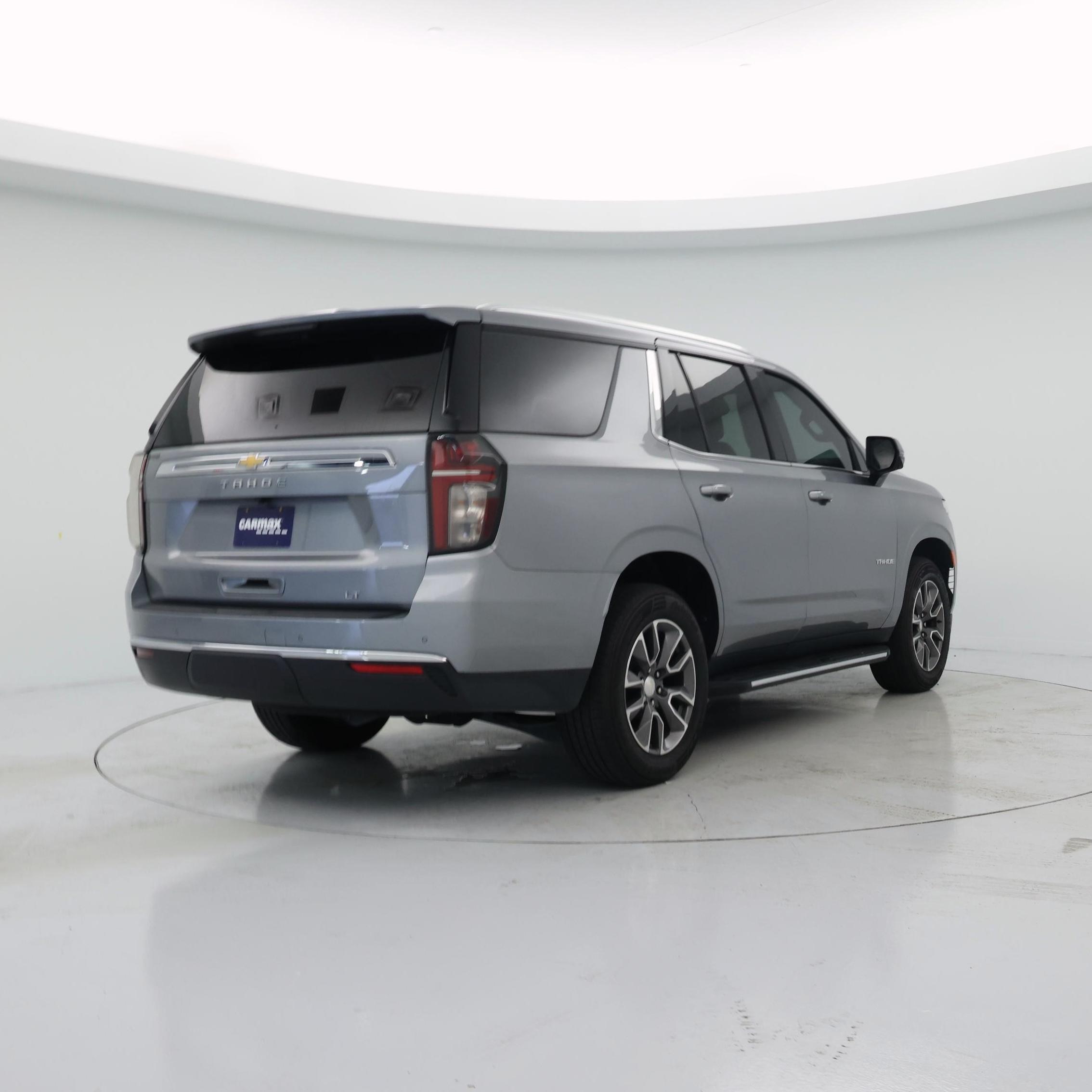 Thumbnail: 2023 Chevrolet Tahoe - 8