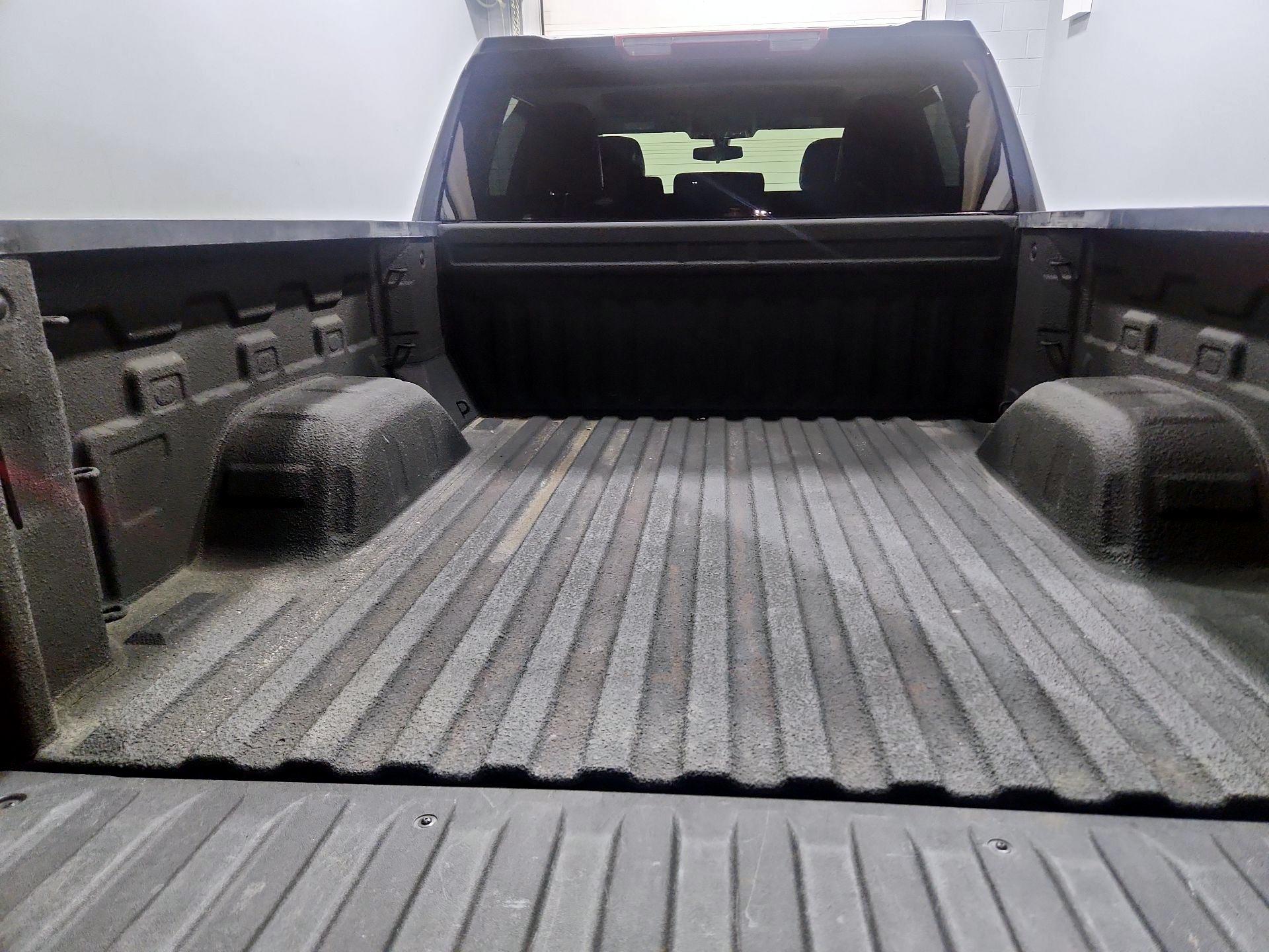 Thumbnail: 2019 Chevrolet Silverado 1500 - 20
