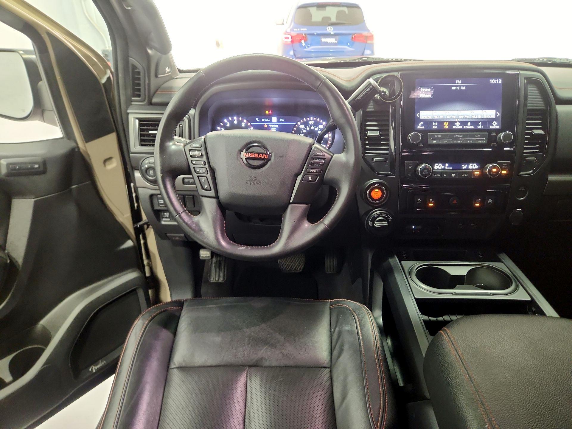 Thumbnail: 2022 Nissan Titan - 10