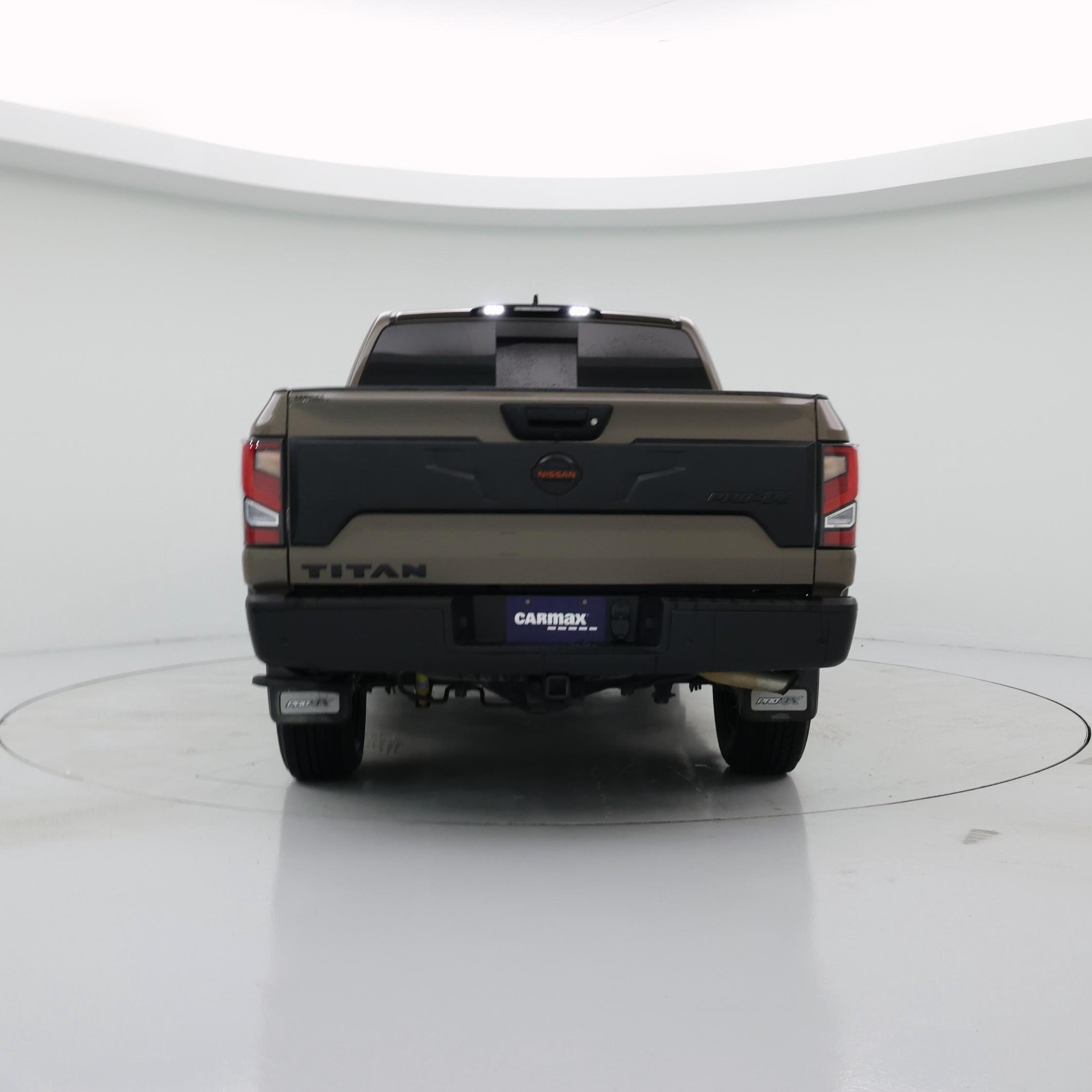 Thumbnail: 2022 Nissan Titan - 6