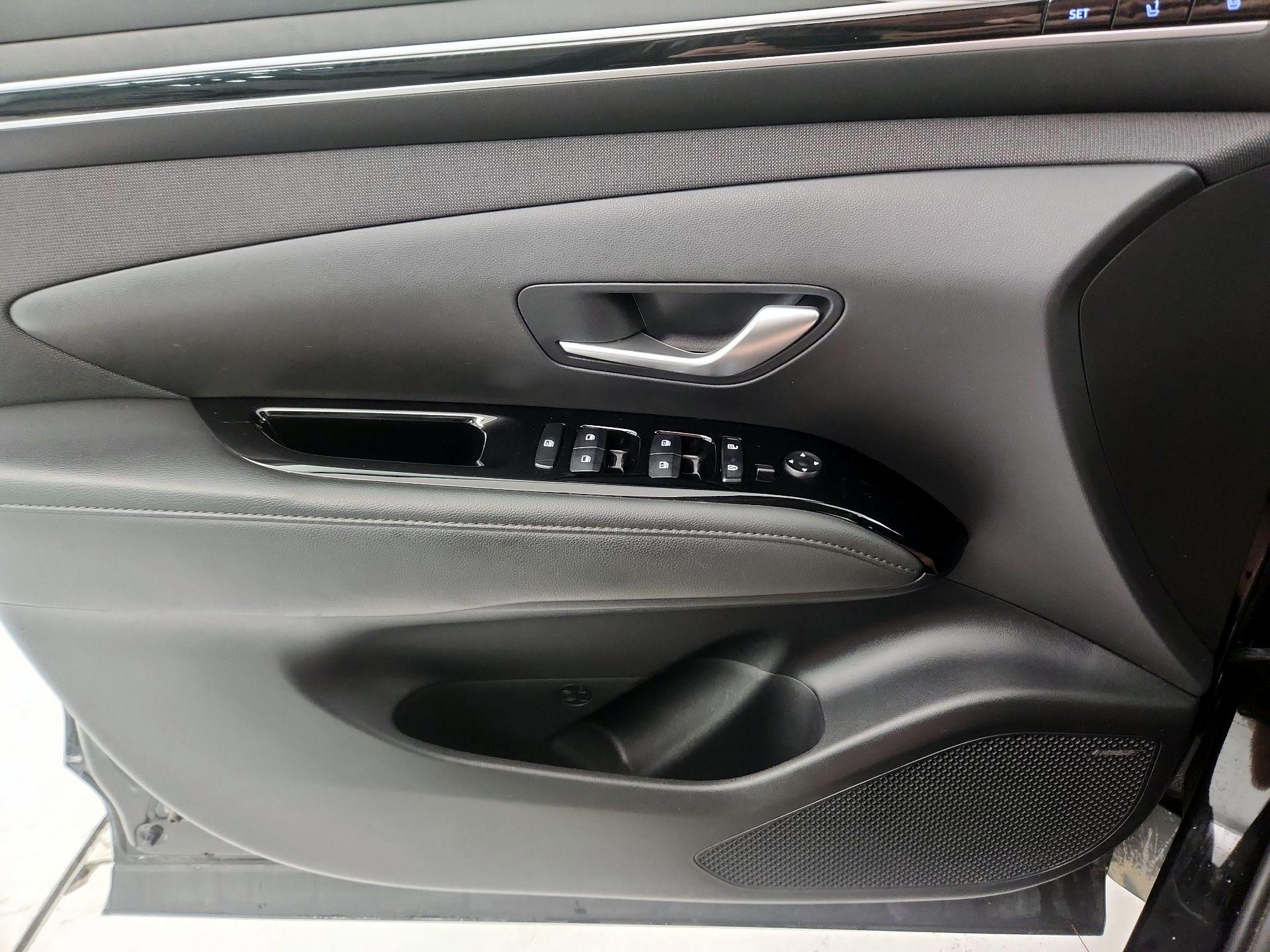 Thumbnail: 2024 Hyundai Tucson - 10