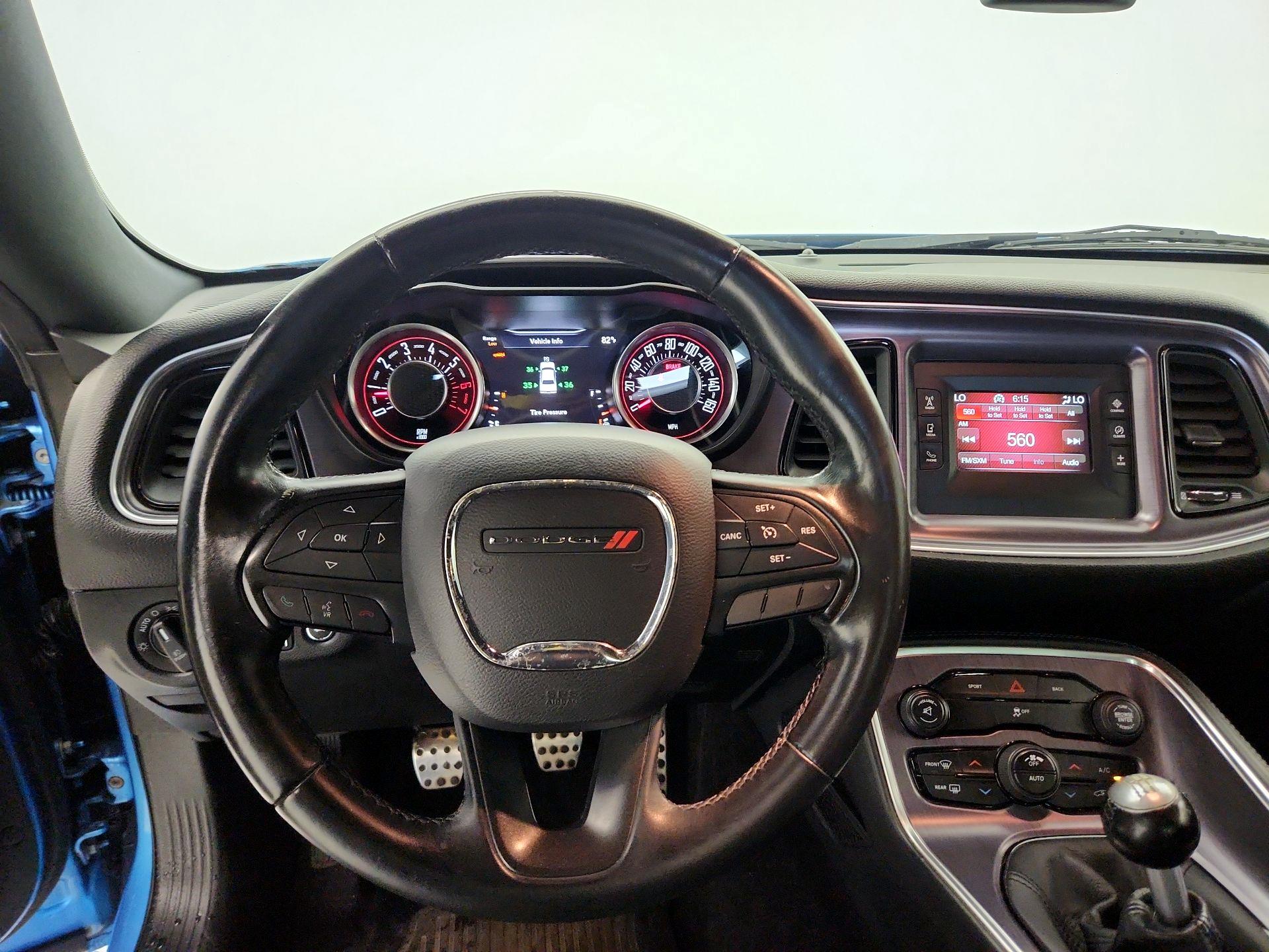 Thumbnail: 2016 Dodge Challenger - 10