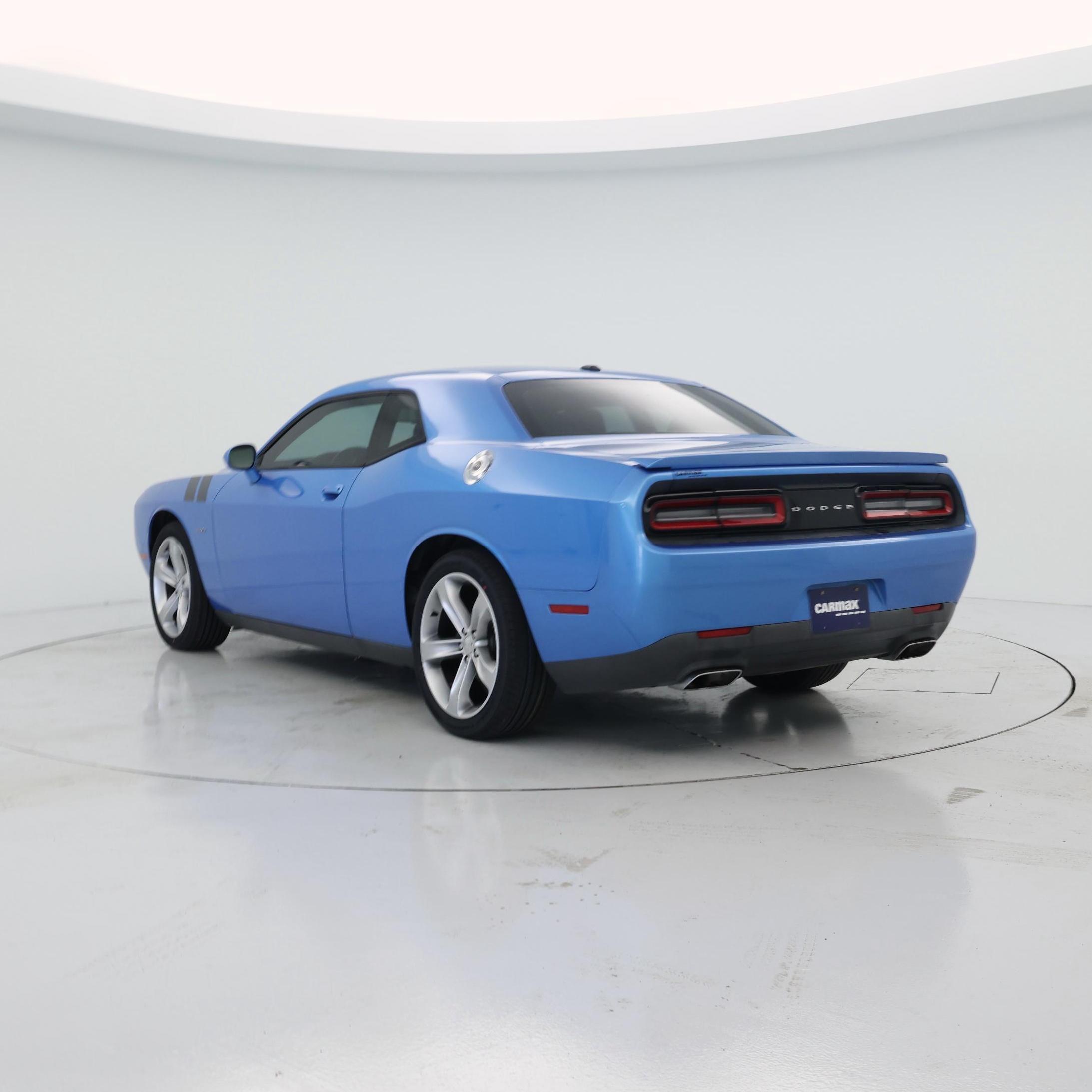Thumbnail: 2016 Dodge Challenger - 2