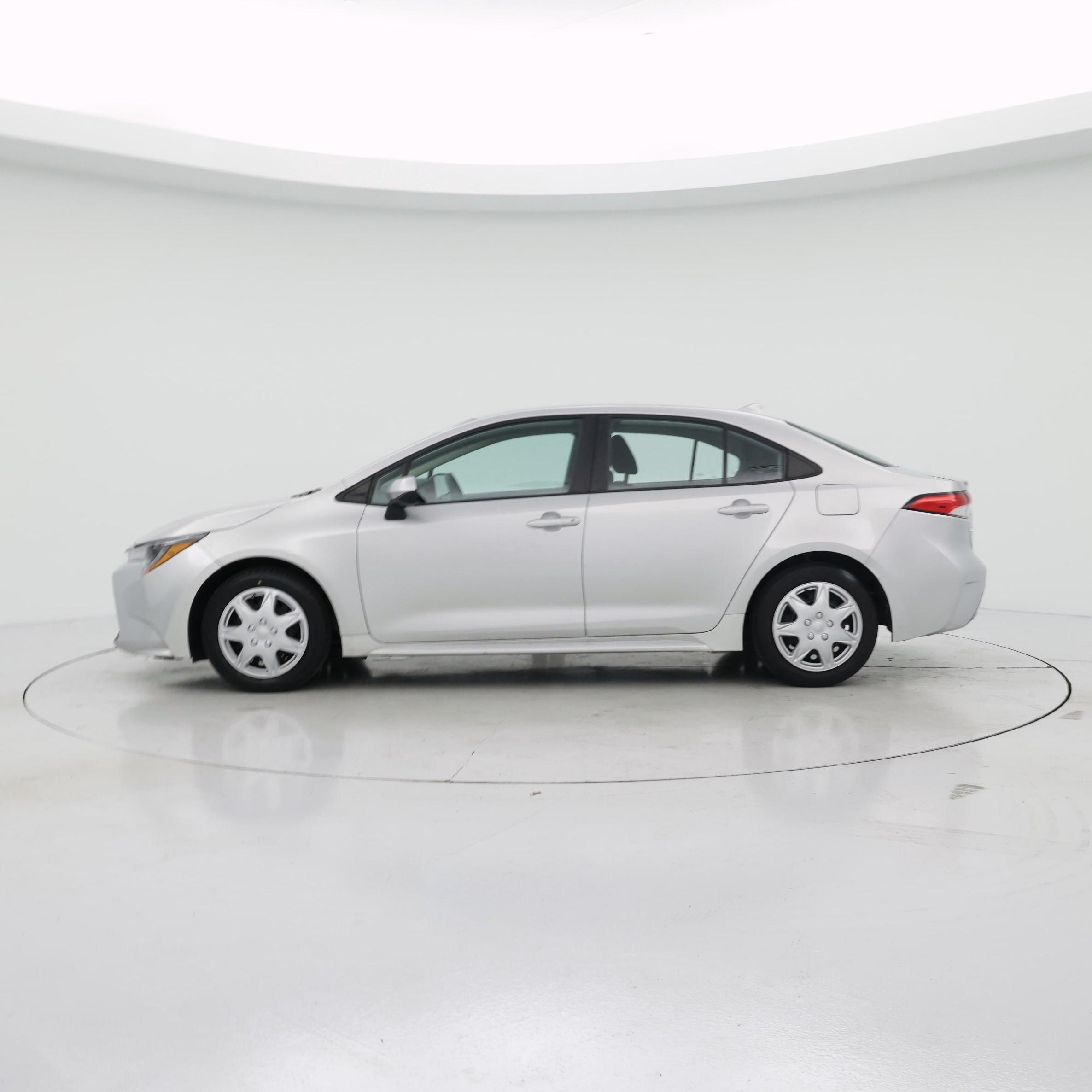 Thumbnail: 2022 Toyota Corolla - 3