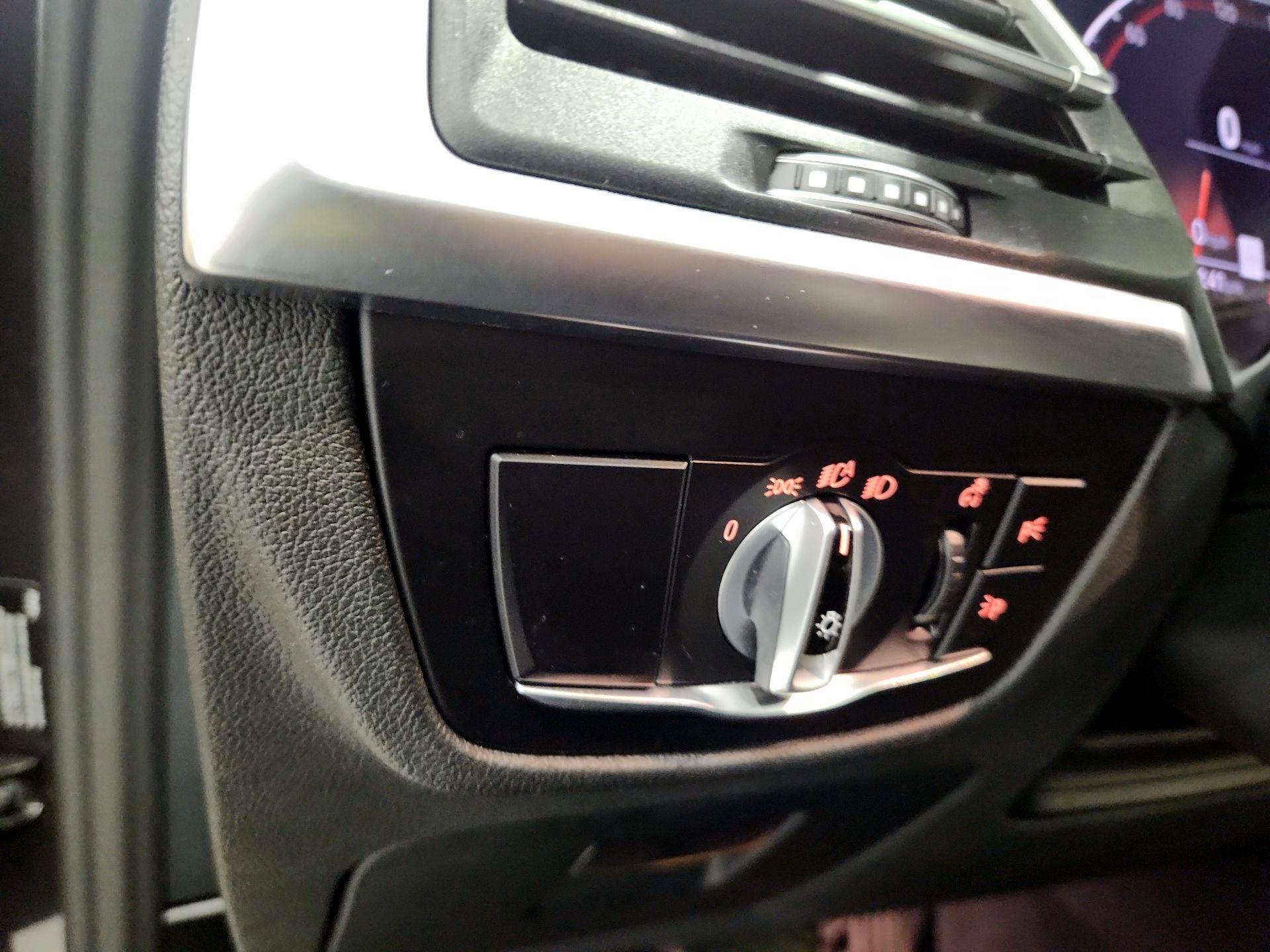 Thumbnail: 2023 BMW X3 - 13