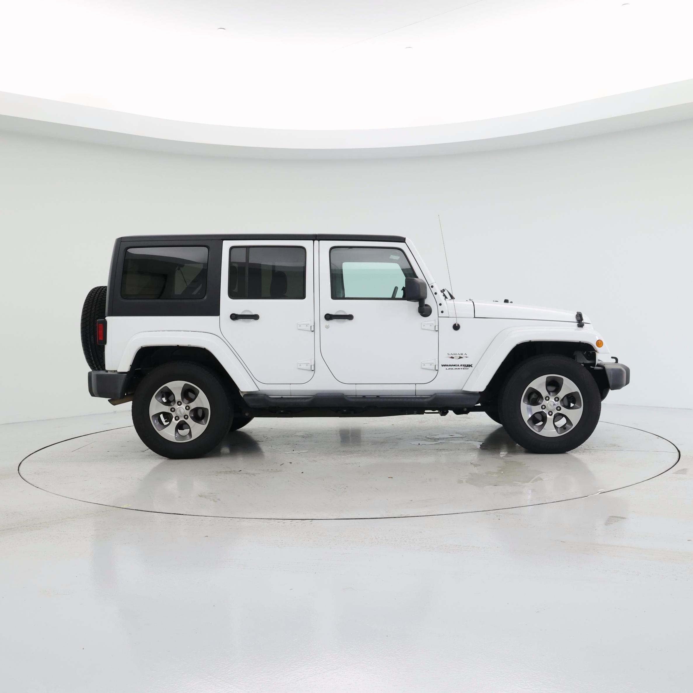 Thumbnail: 2018 Jeep Wrangler - 7