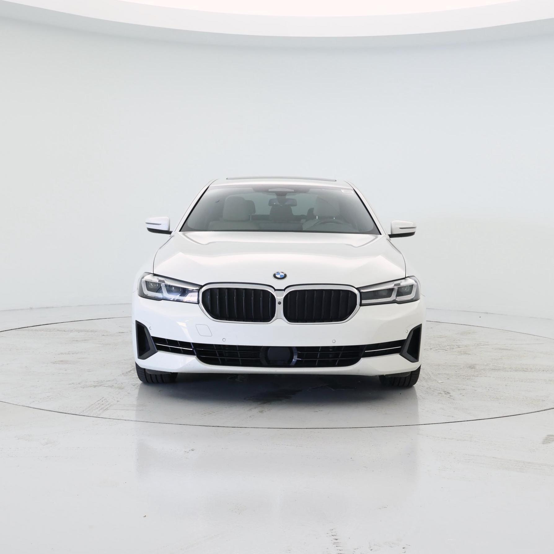 Thumbnail: 2021 BMW 5 Series - 5