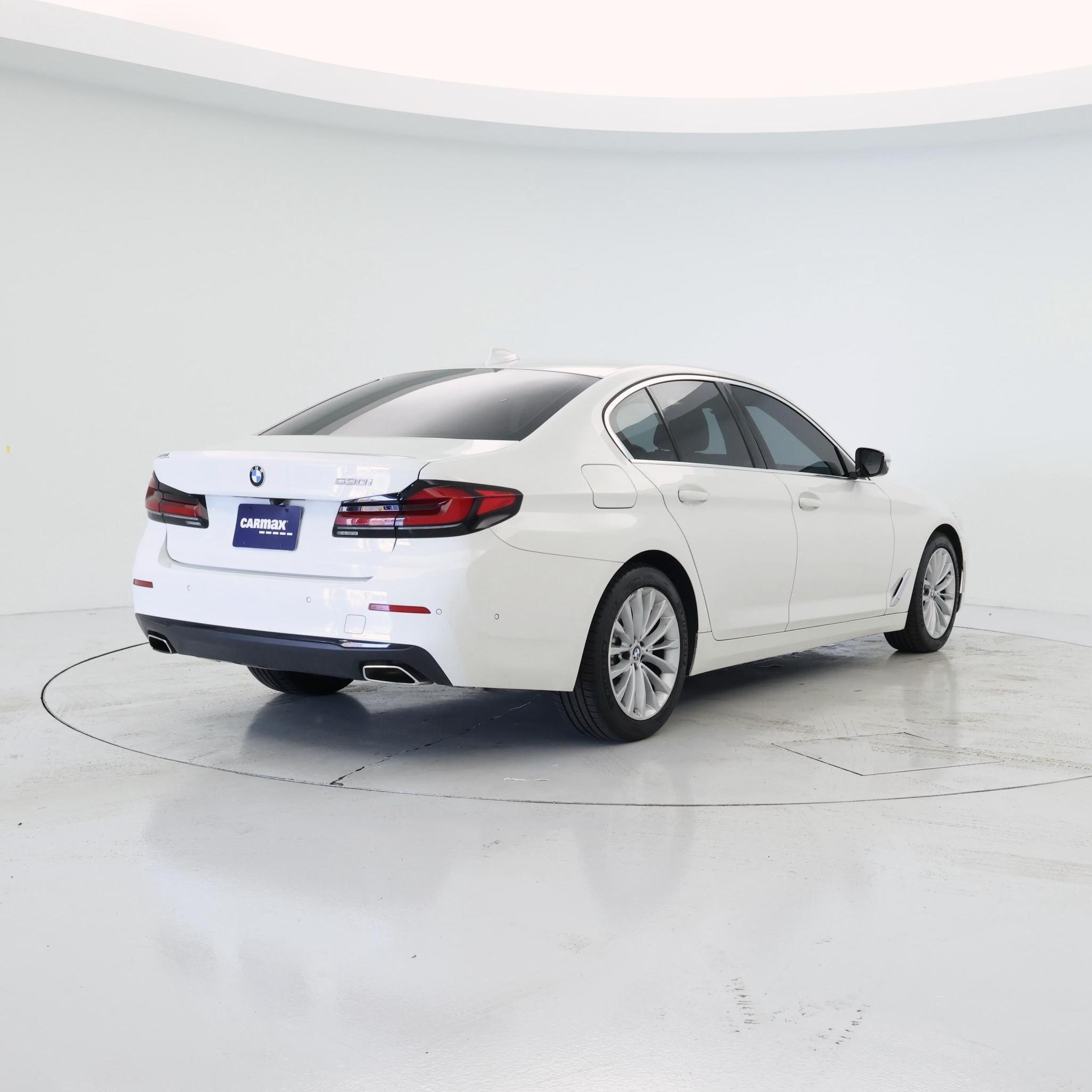 Thumbnail: 2021 BMW 5 Series - 8