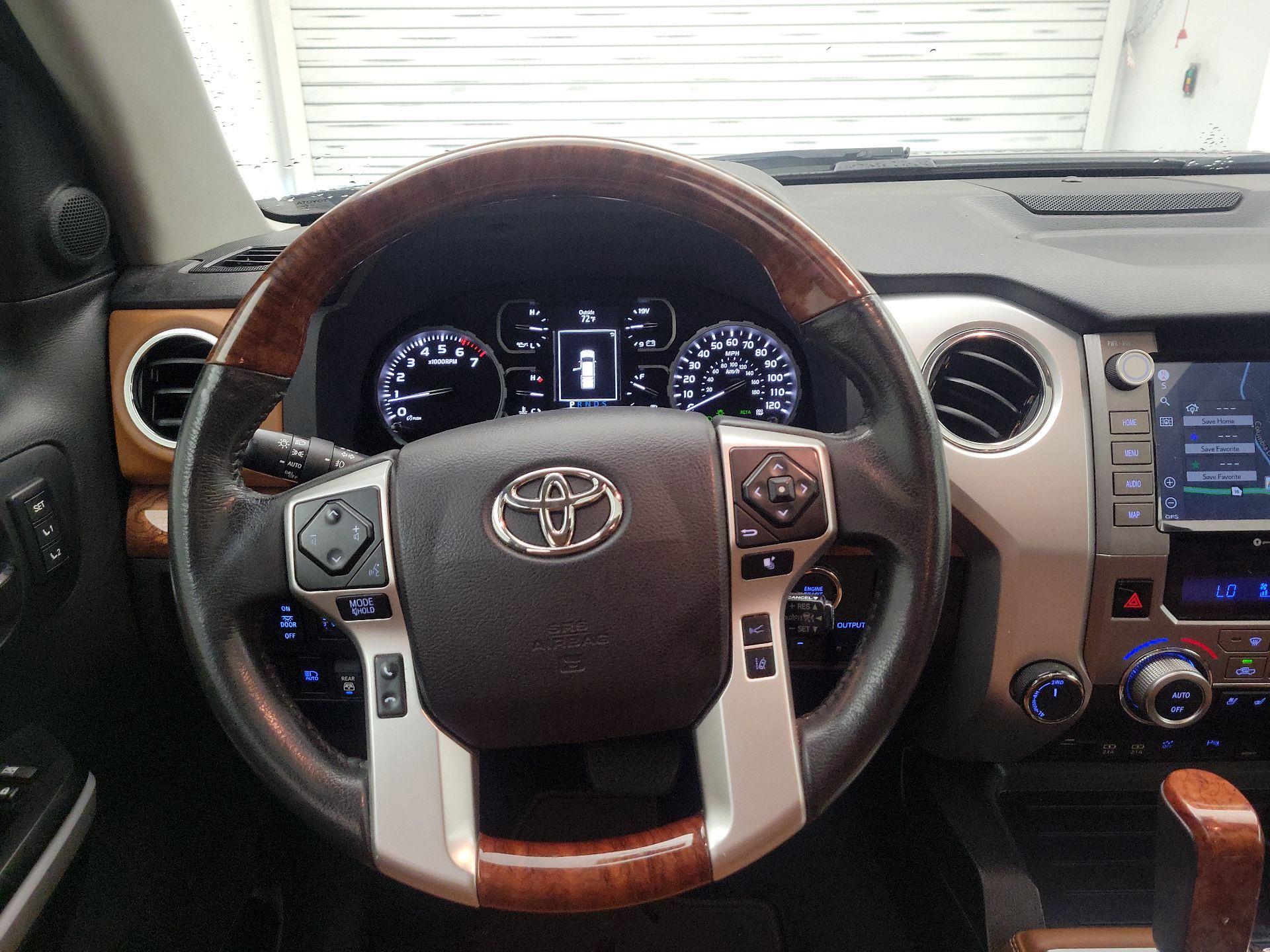 Thumbnail: 2021 Toyota Tundra - 10