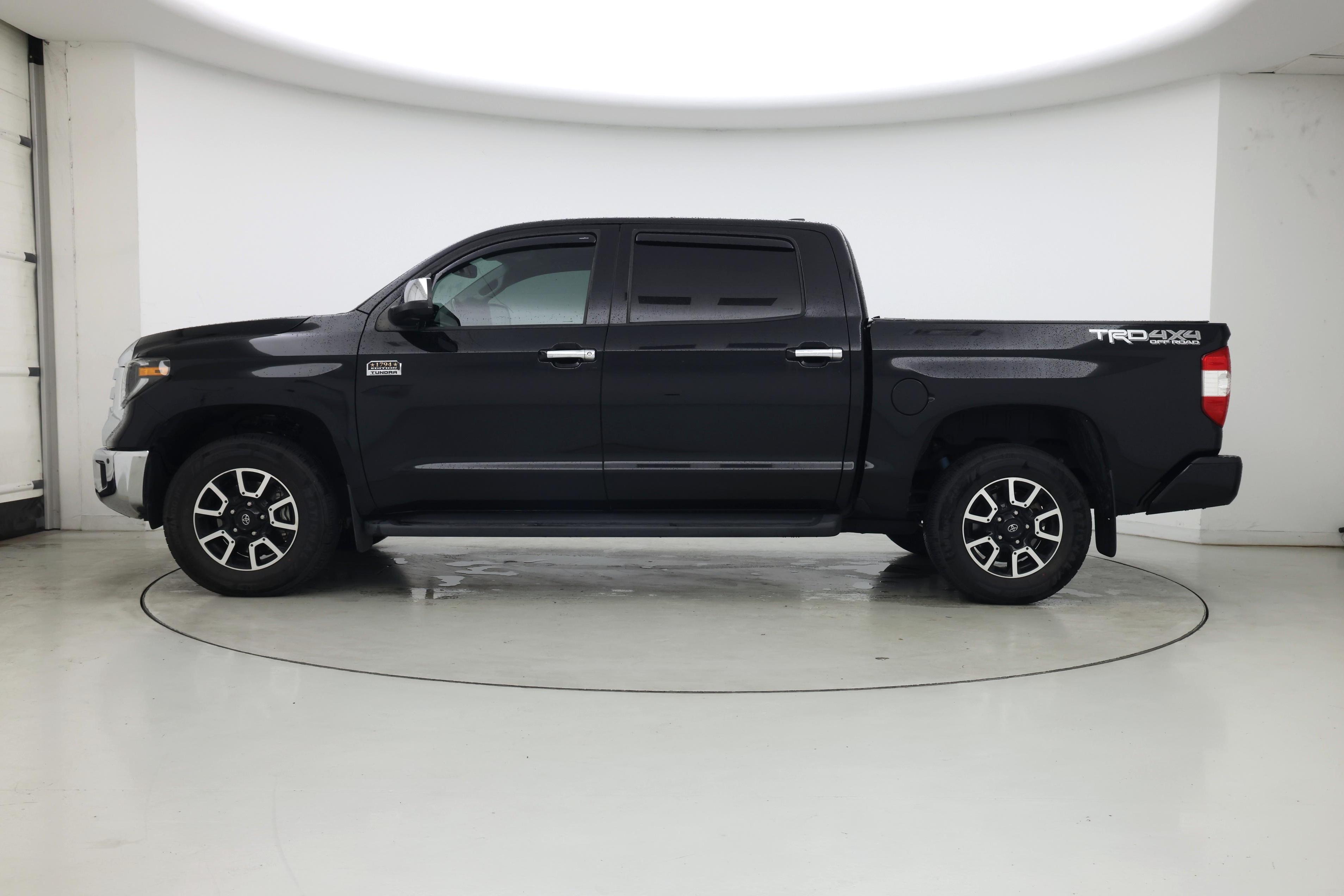 Thumbnail: 2021 Toyota Tundra - 3