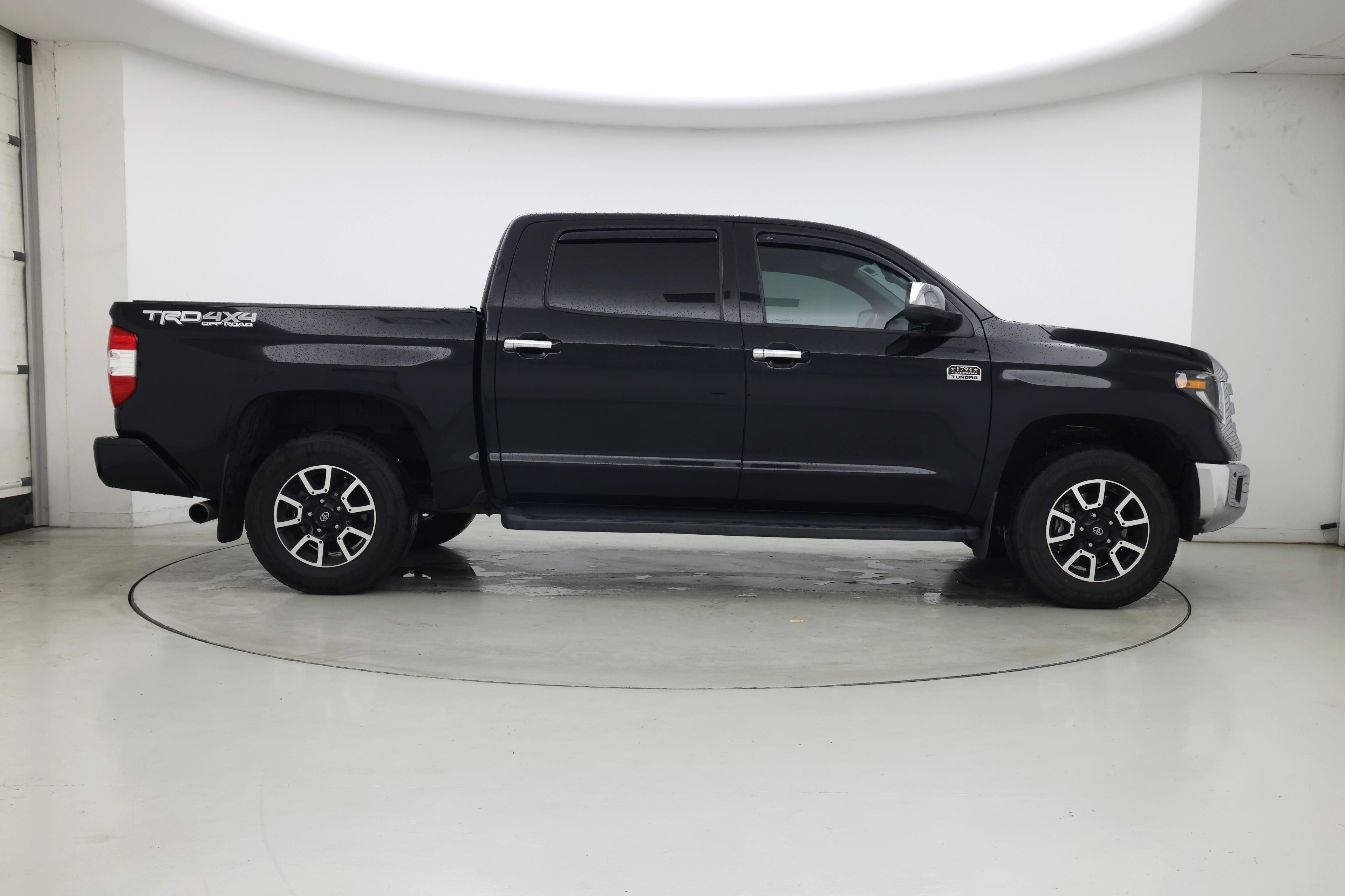 Thumbnail: 2021 Toyota Tundra - 7