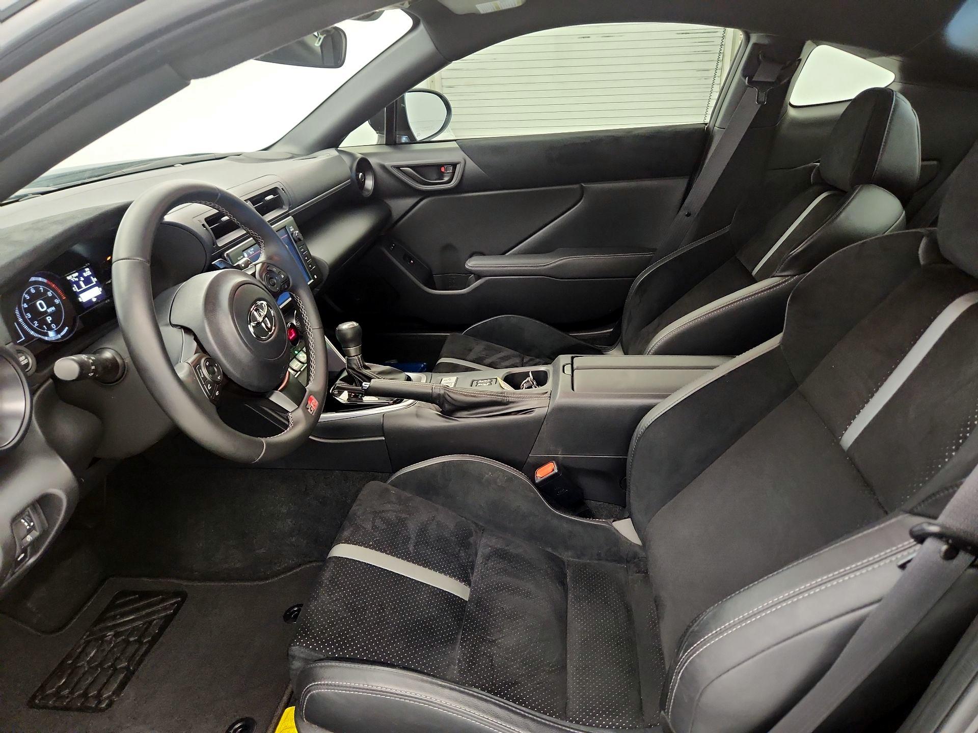 Thumbnail: 2024 Toyota GR86 - 11