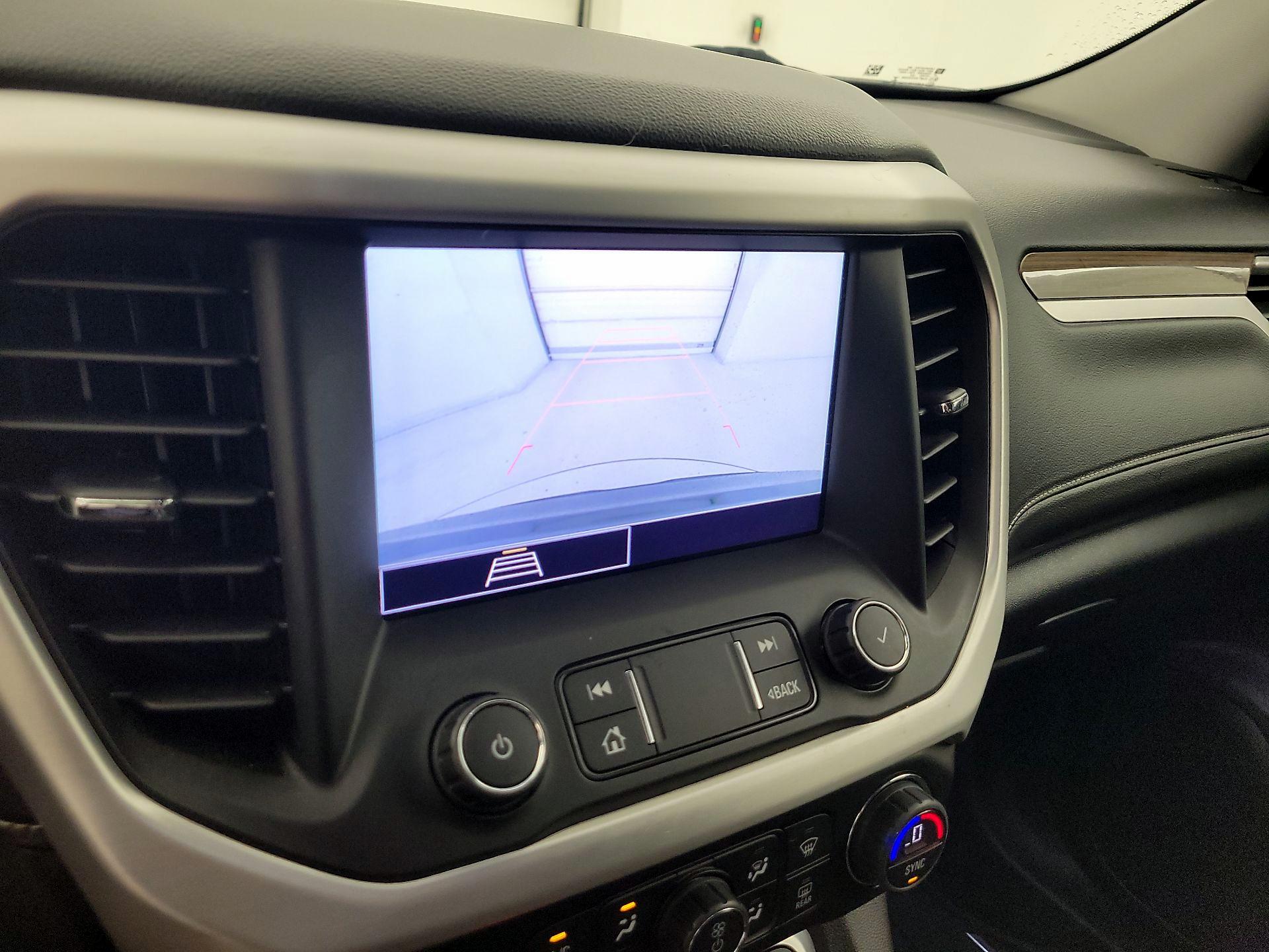 Thumbnail: 2020 GMC Acadia - 14
