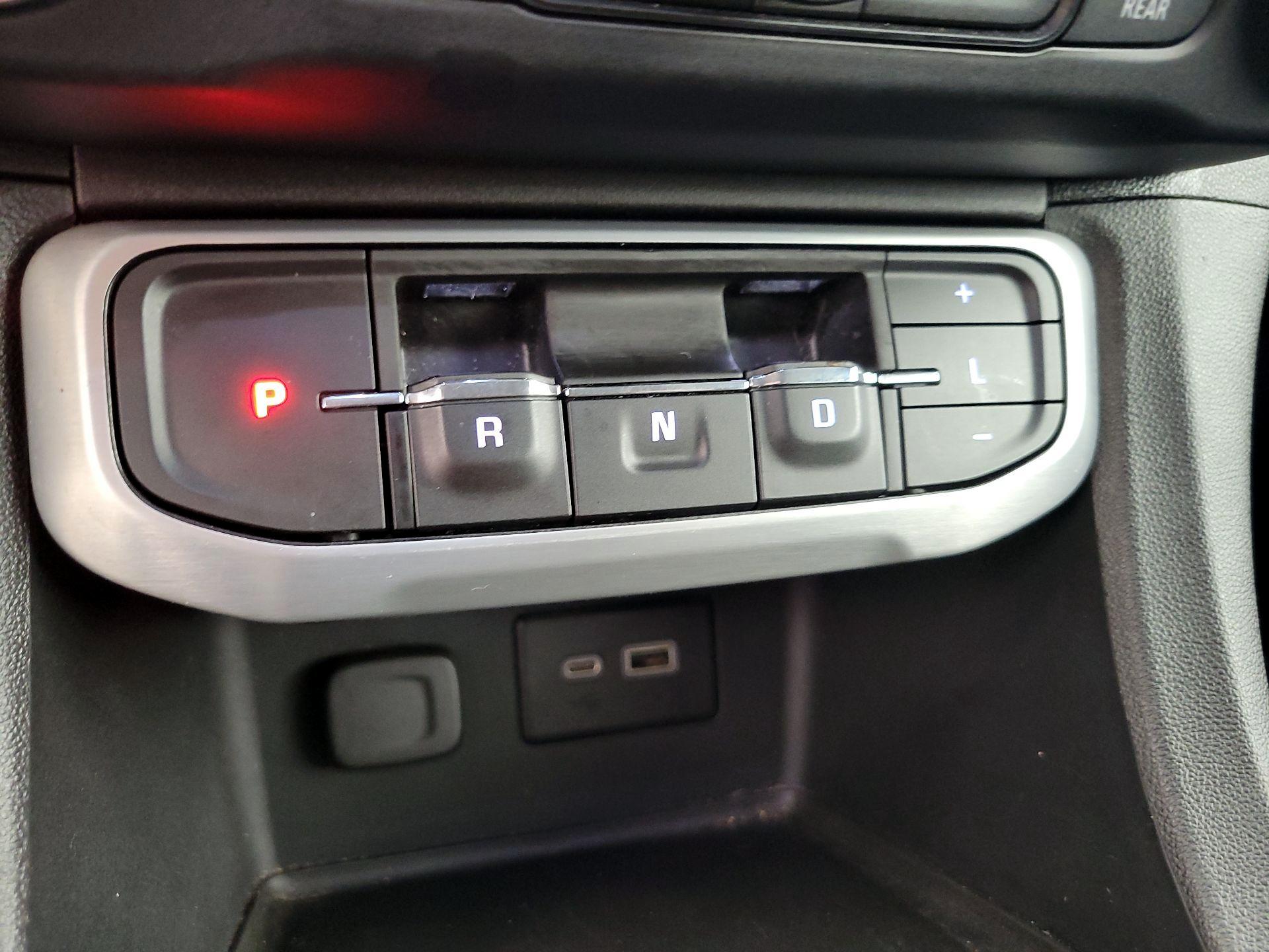 Thumbnail: 2020 GMC Acadia - 17