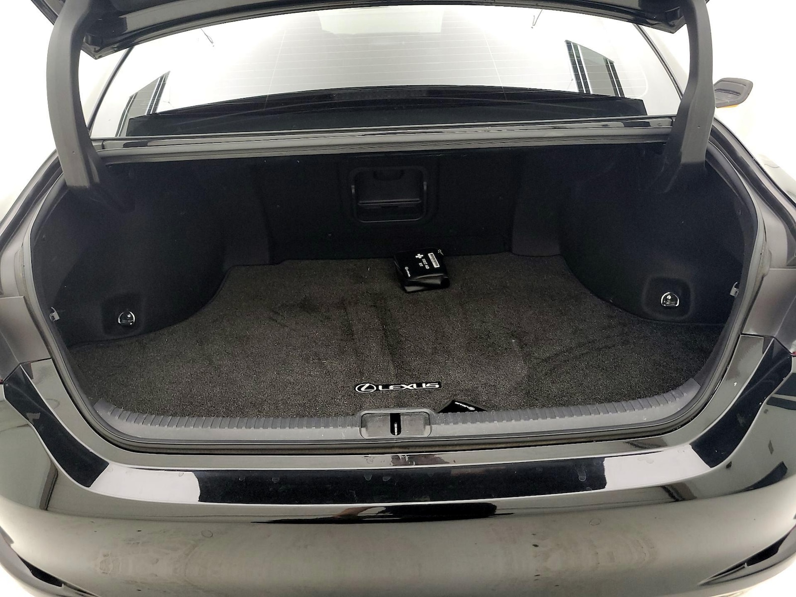 2021 Lexus ES 350 - Photo 22