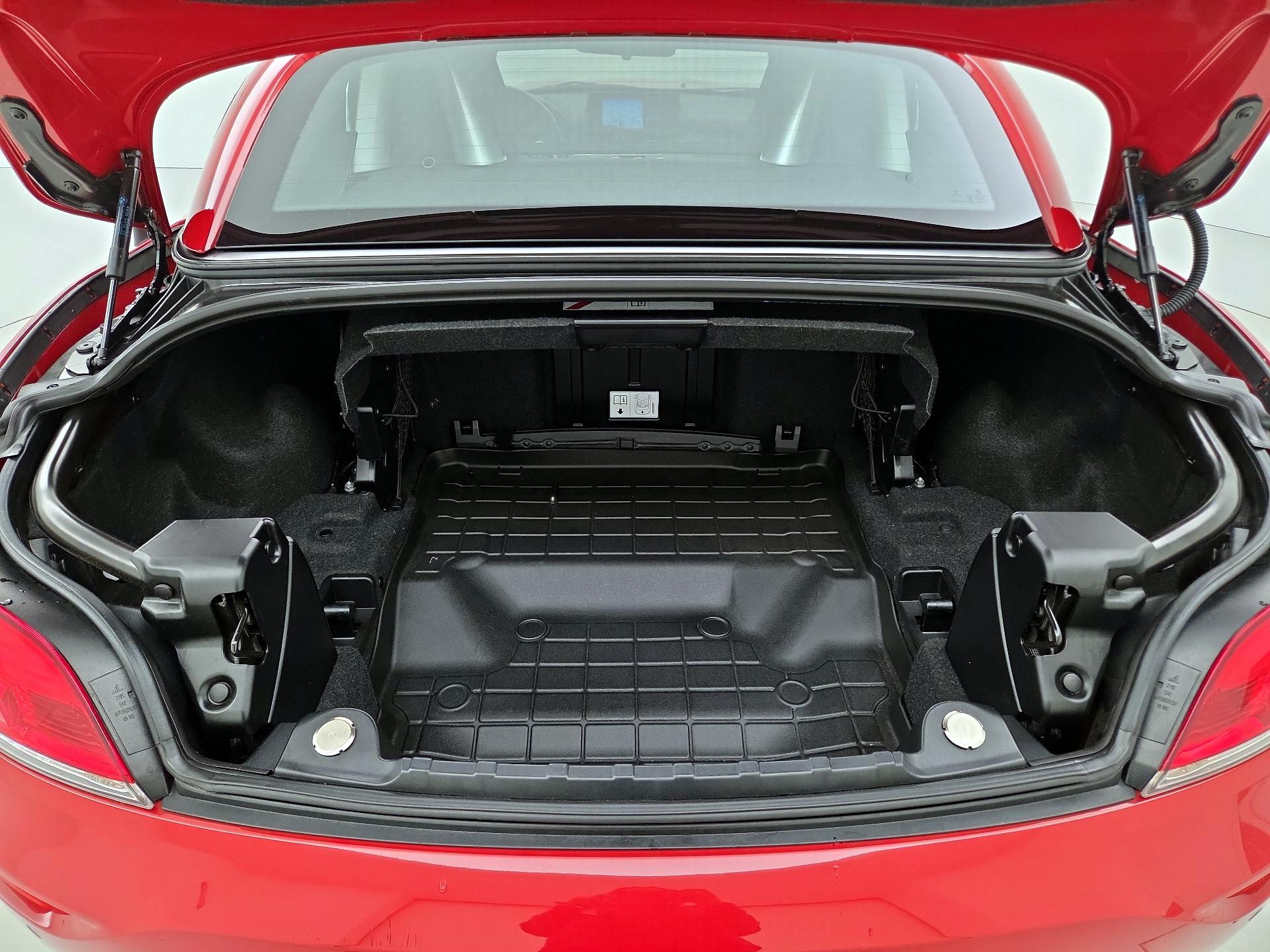 Thumbnail: 2016 BMW Z4 - 19