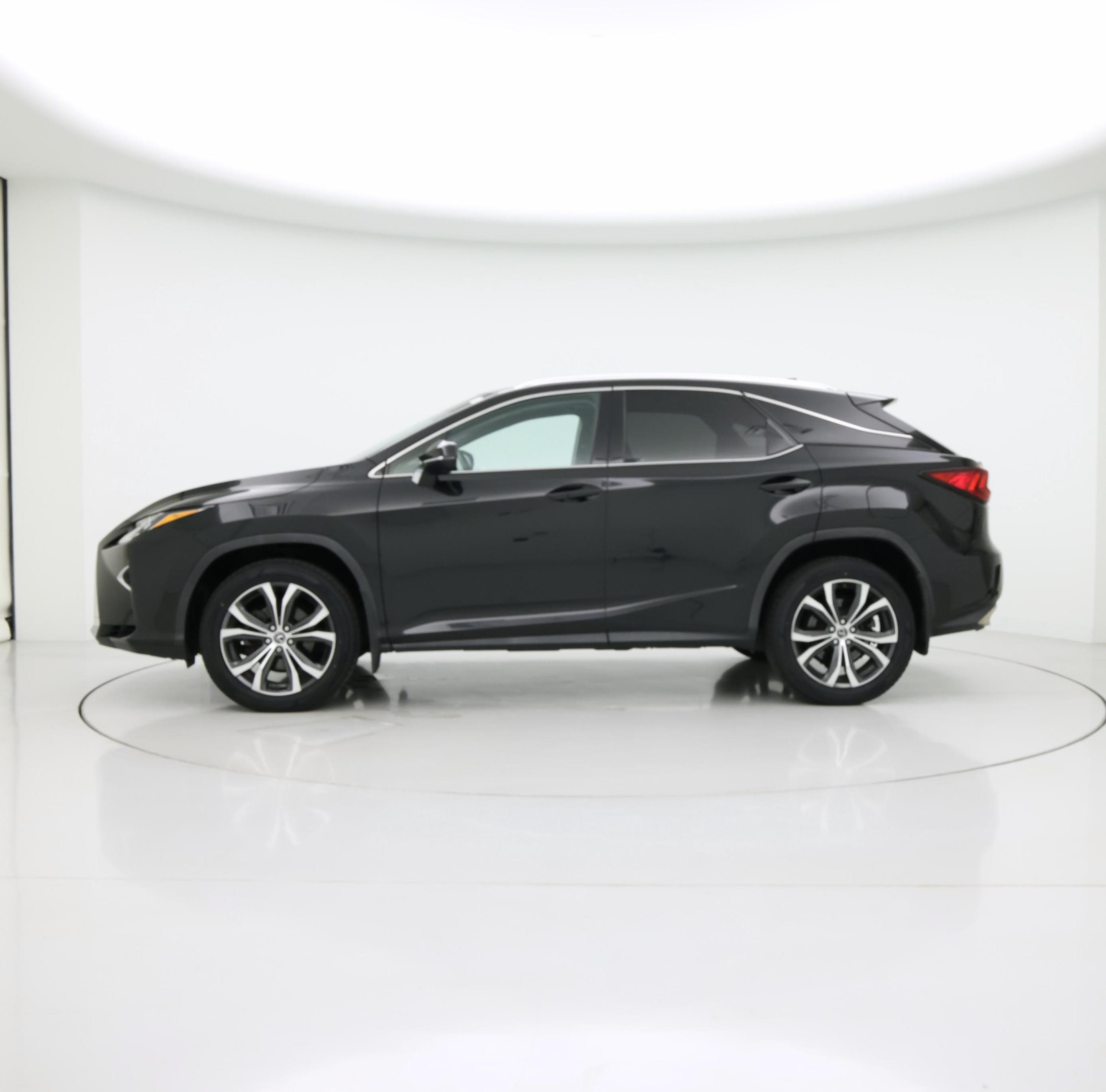 Thumbnail: 2018 Lexus RX - 3