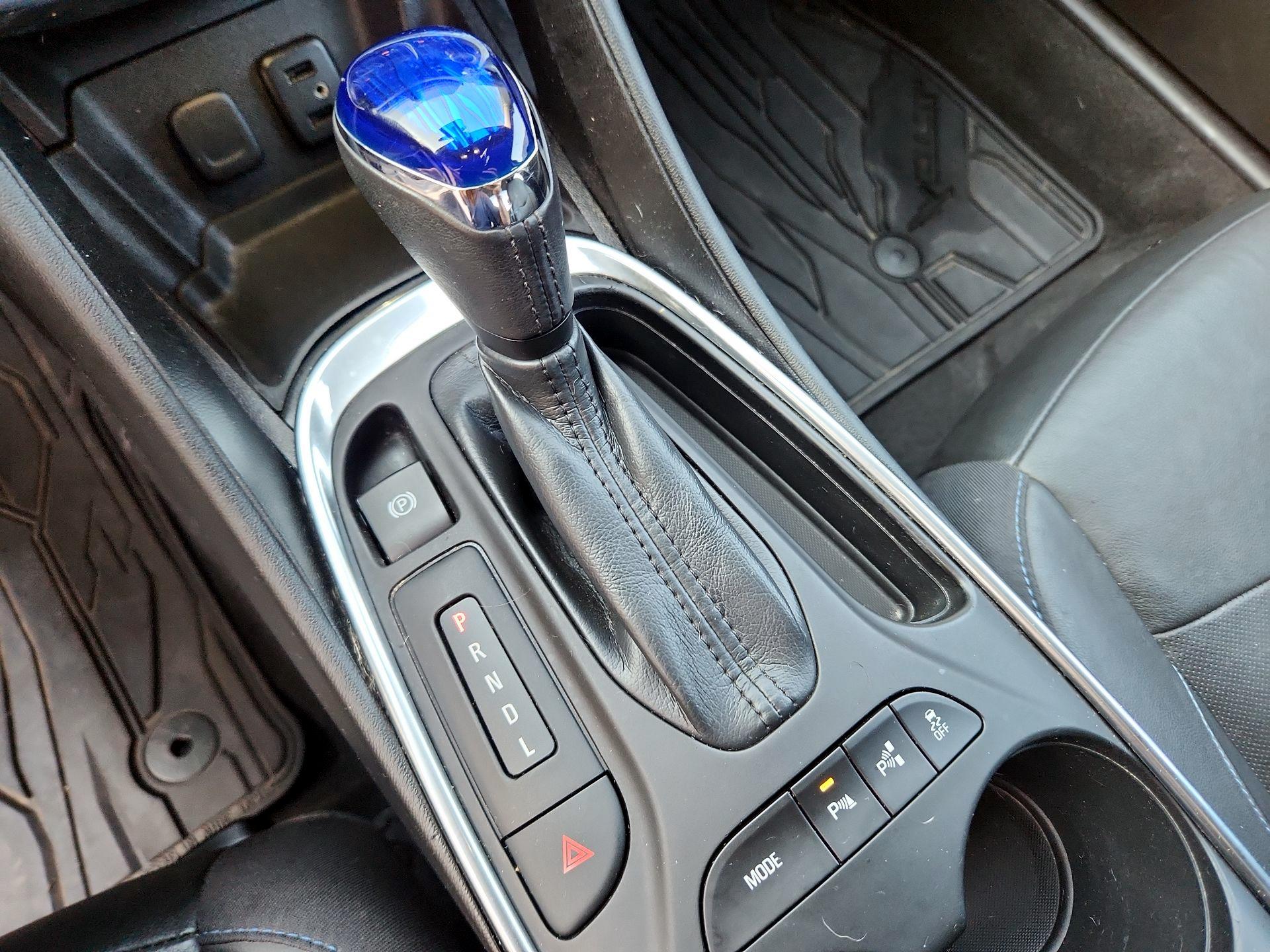 Thumbnail: 2017 Chevrolet Volt - 16