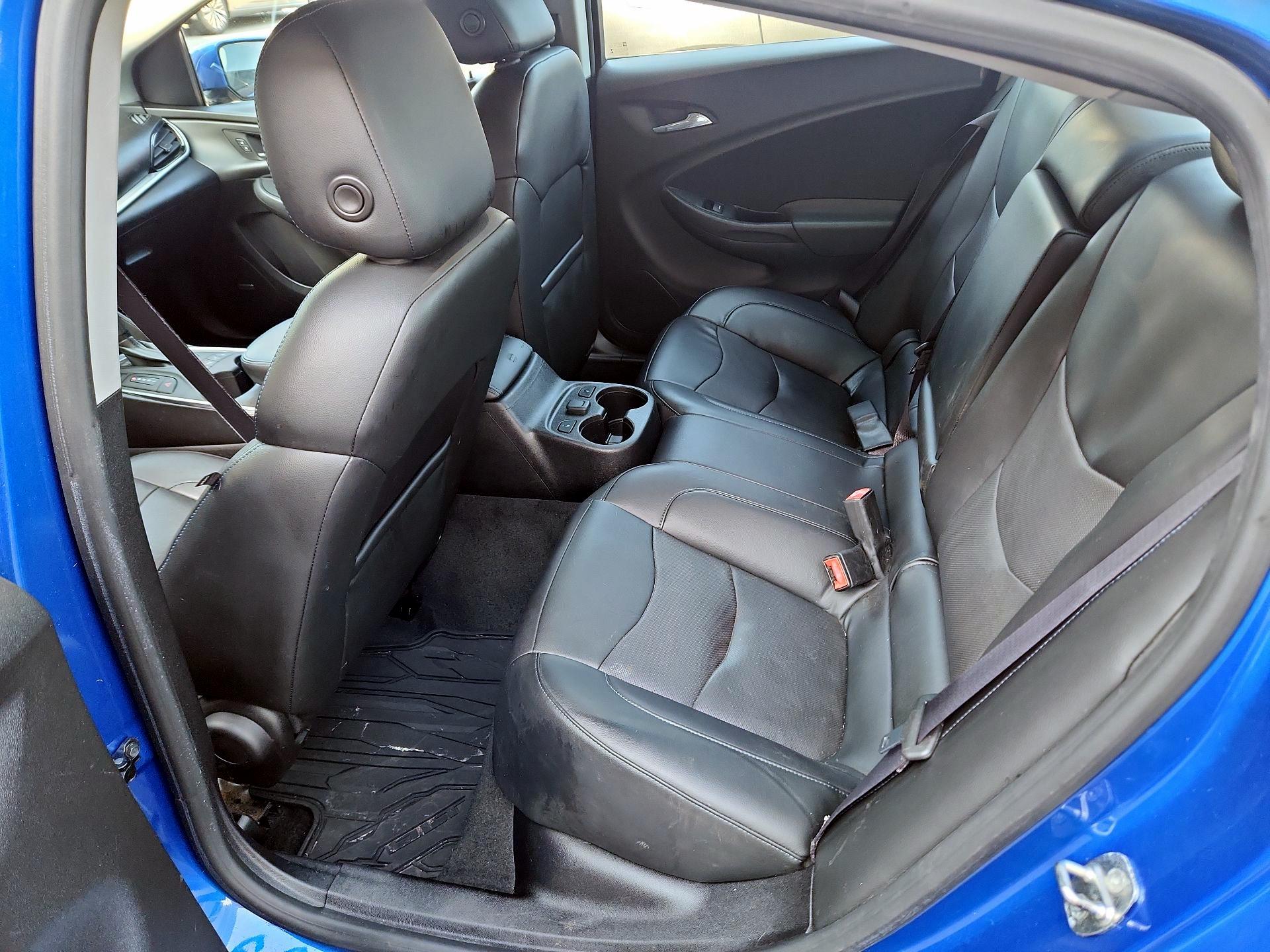 Thumbnail: 2017 Chevrolet Volt - 17