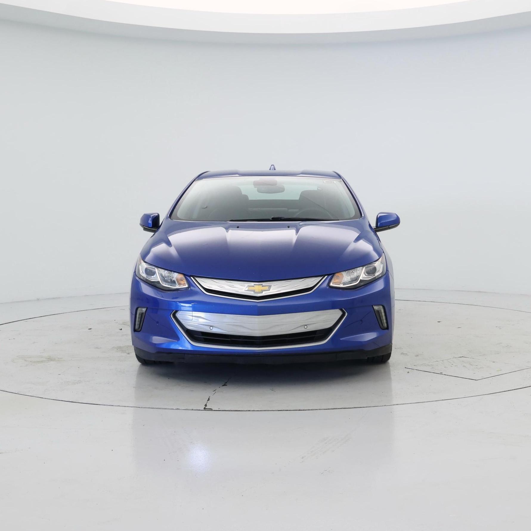 Thumbnail: 2017 Chevrolet Volt - 5