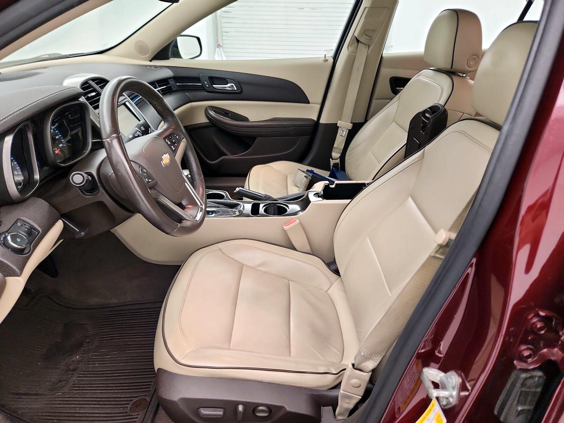 Thumbnail: 2015 Chevrolet Malibu - 11