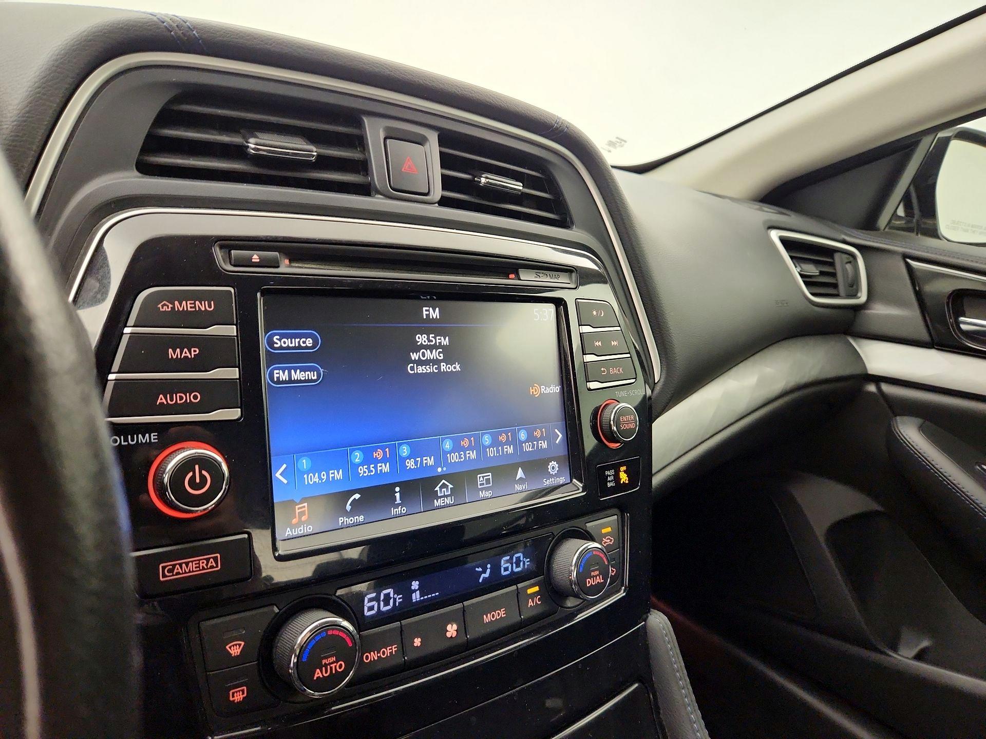 Thumbnail: 2017 Nissan Maxima - 16