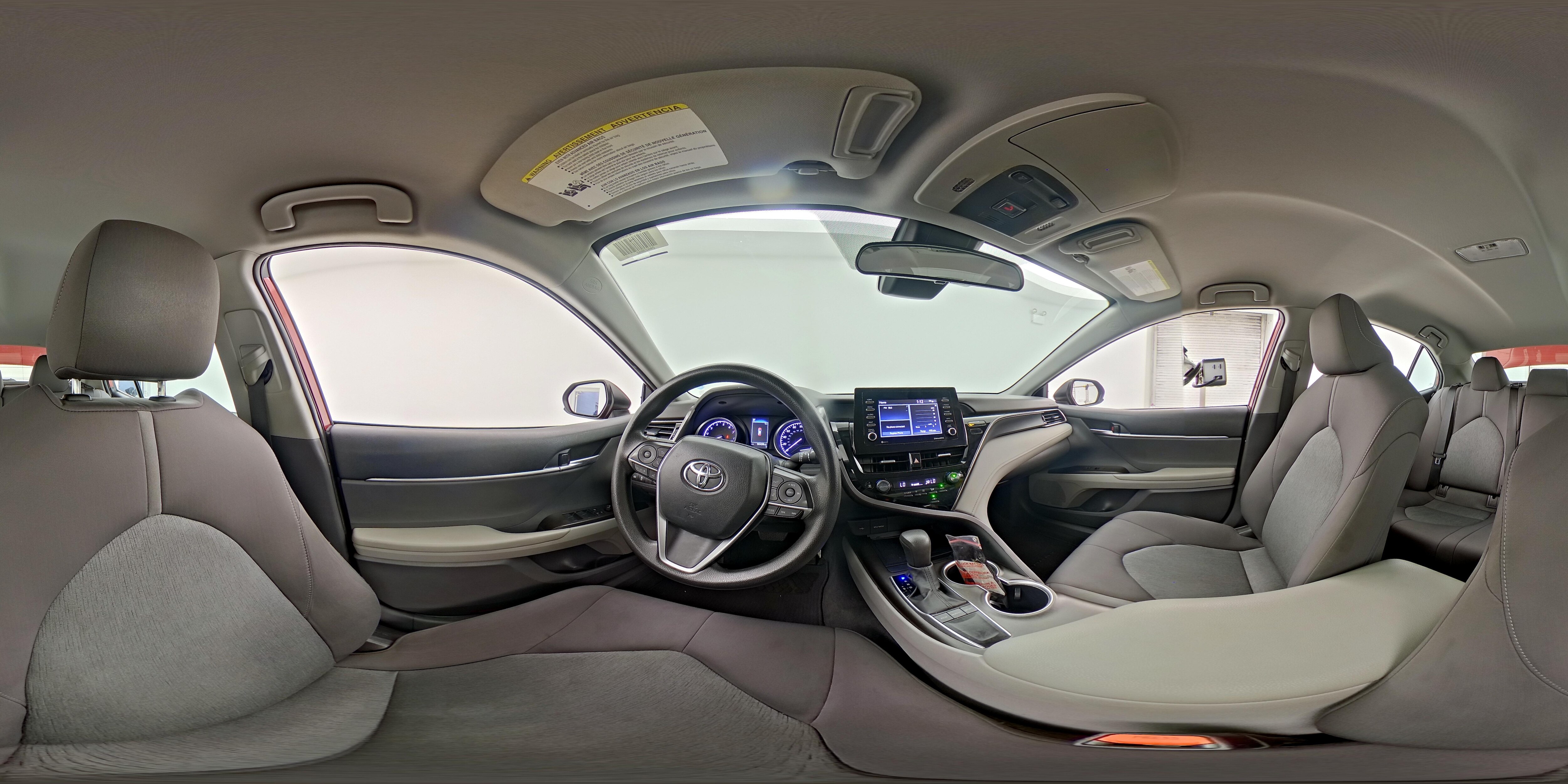 2022 Toyota Camry LE - Photo 26