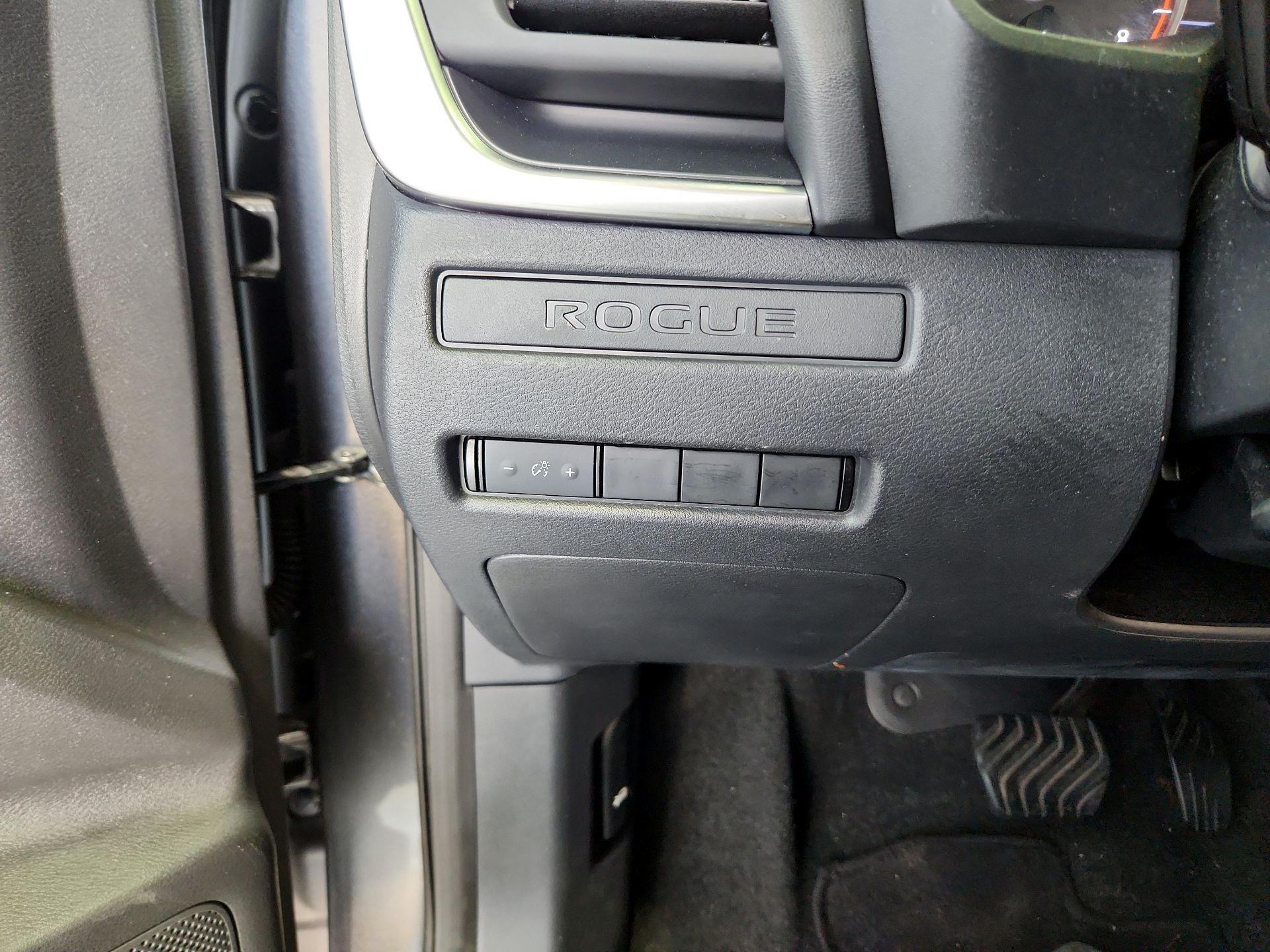 Thumbnail: 2023 Nissan Rogue - 13