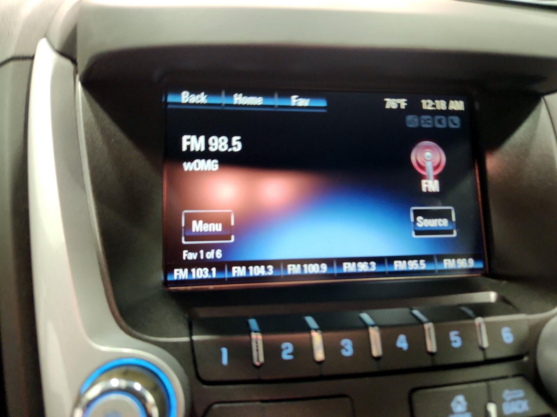 Thumbnail: 2015 Chevrolet Equinox - 14
