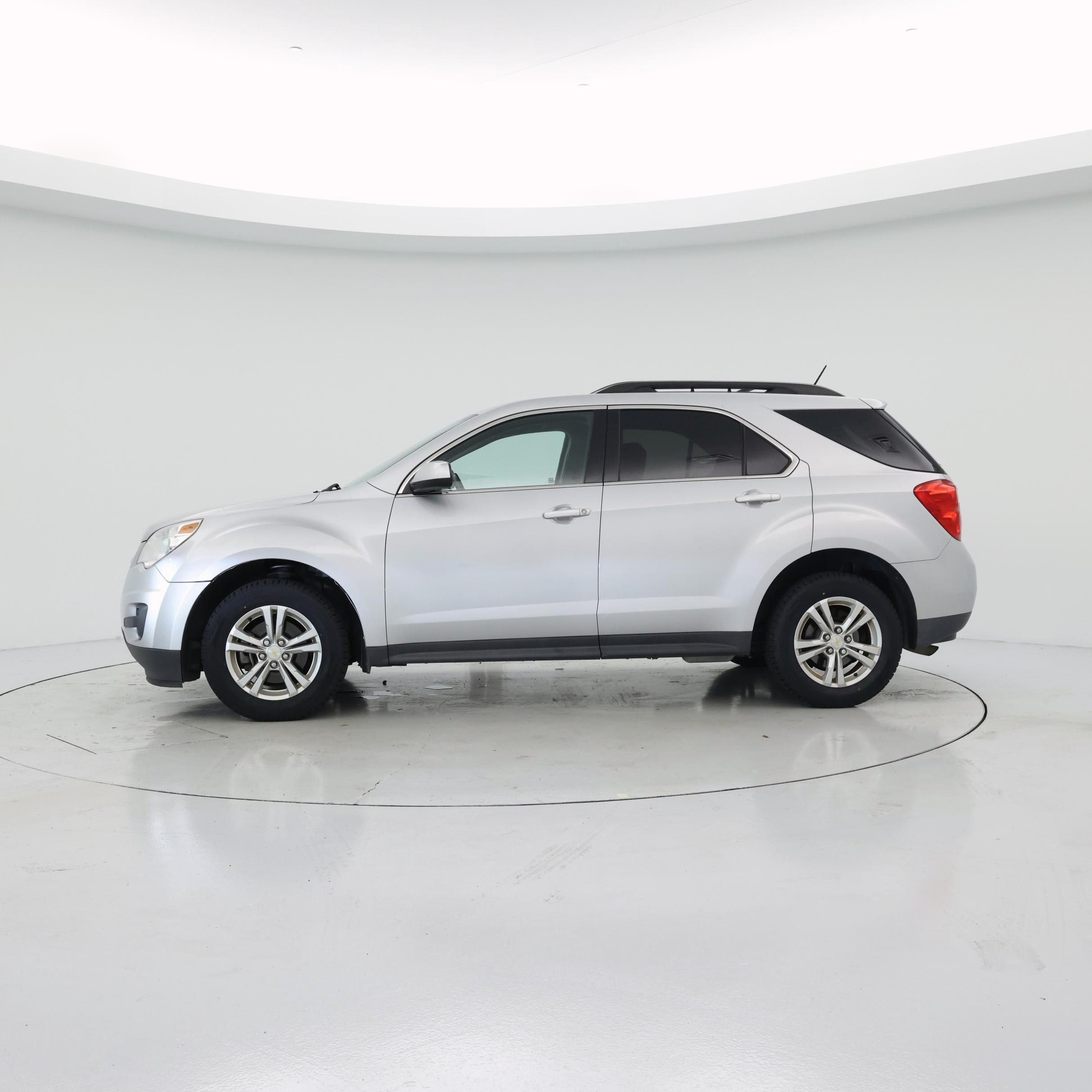 Thumbnail: 2015 Chevrolet Equinox - 3