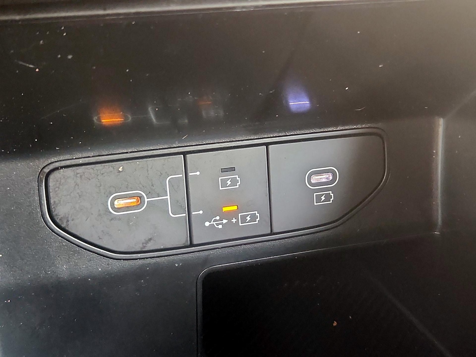 2025 Kia Sorento LX - Photo 20
