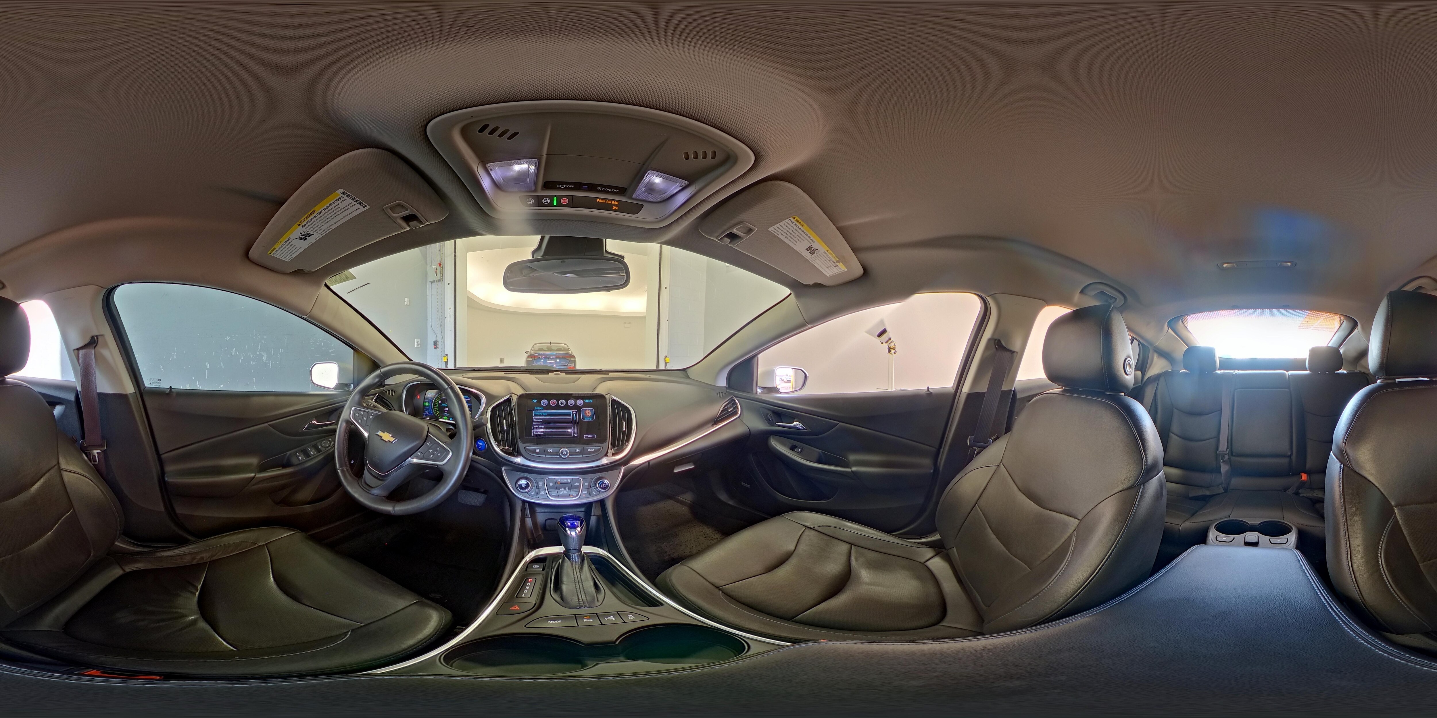 2017 Chevrolet Volt Premier - Photo 24